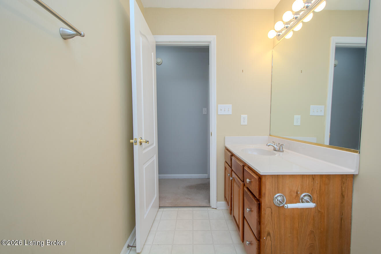 5206 Charlbury Ct Property Photo 38