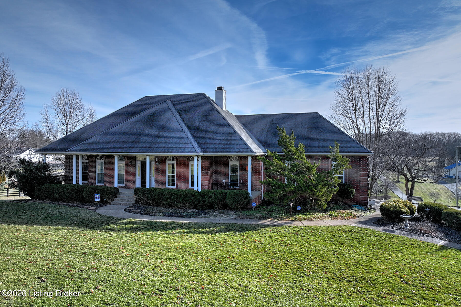 328 Brooks Ln Property Photo 1