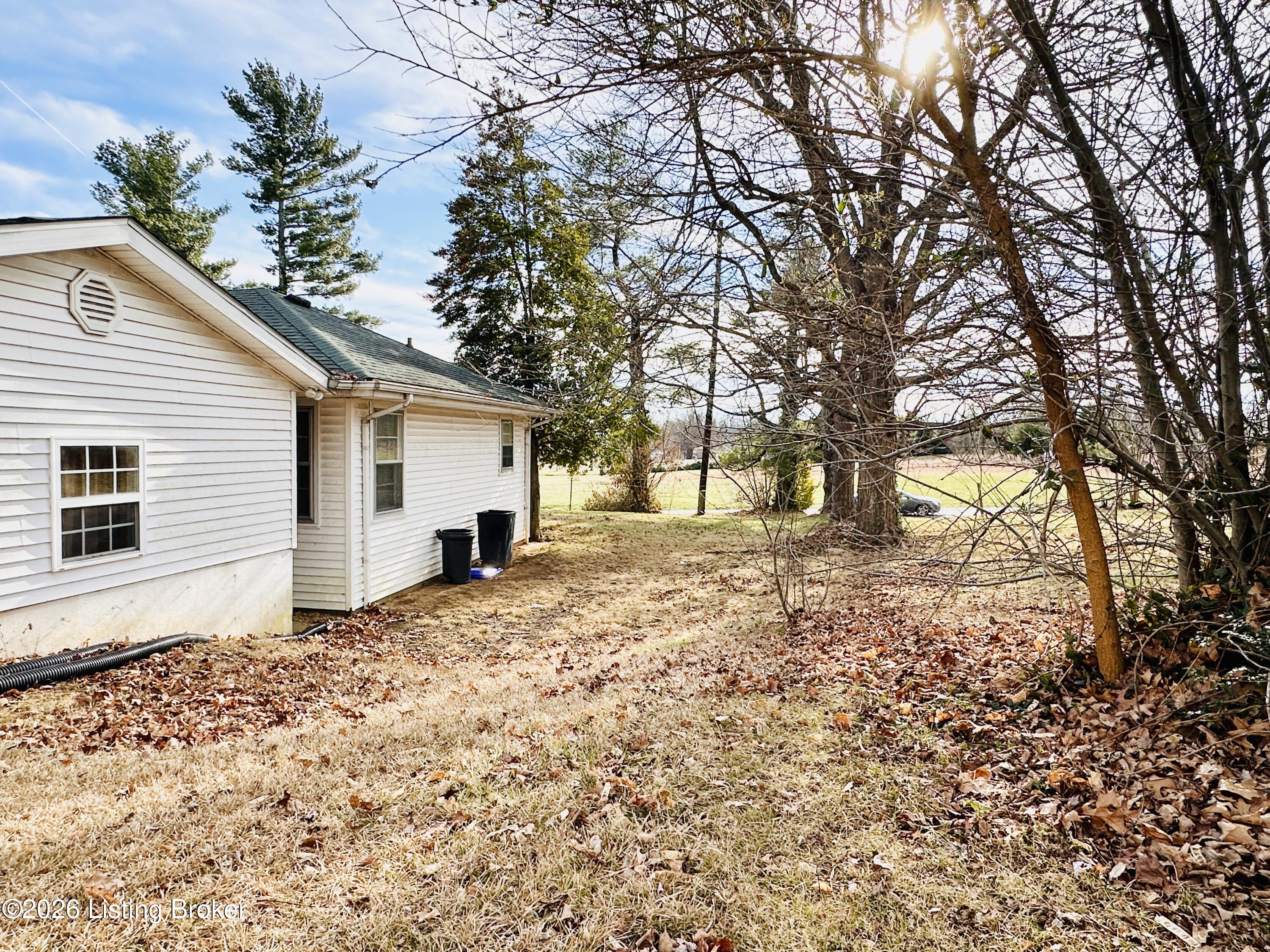 904 Brandenburg Rd Property Photo 24