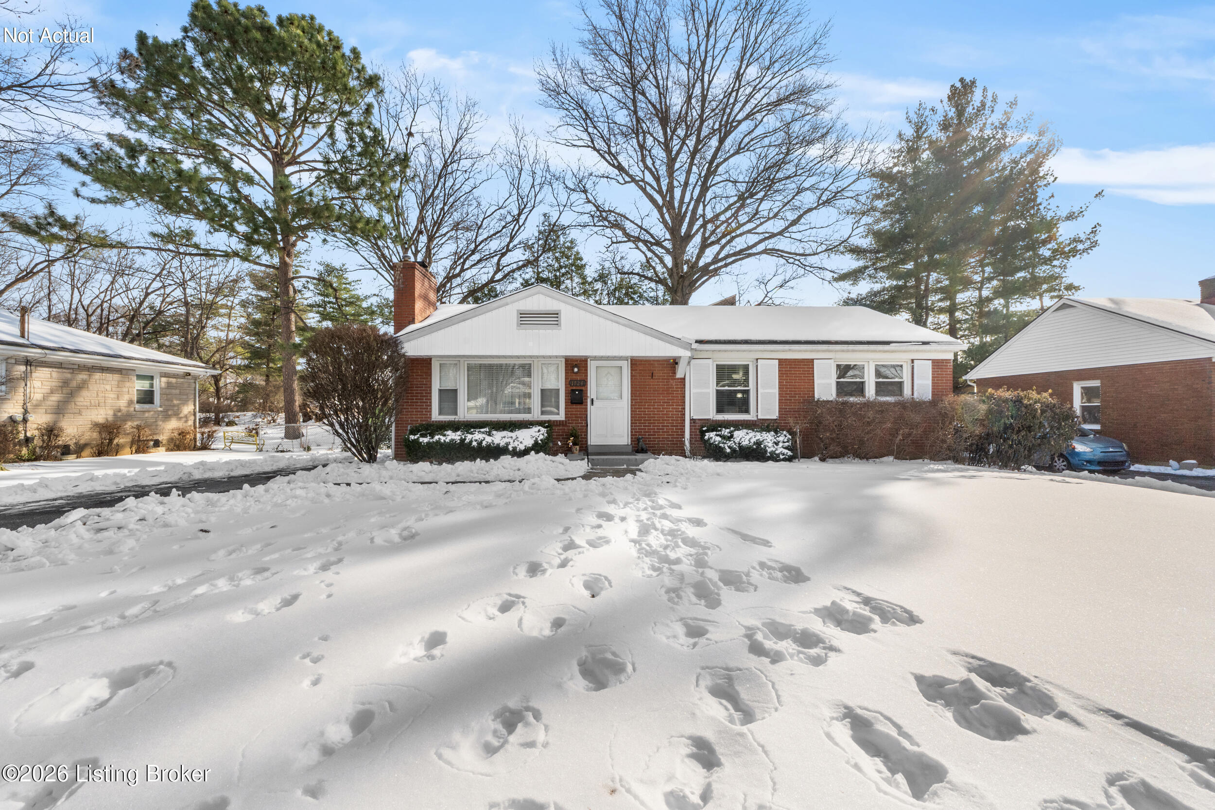 1724 Larkmoor Ln Property Photo 1