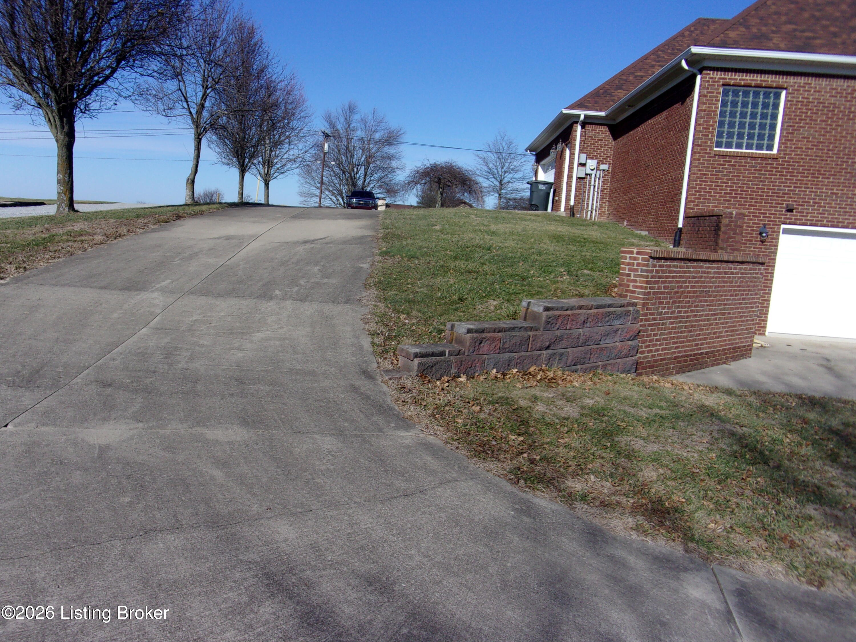 4085 Lawrenceburg Rd Property Photo 6