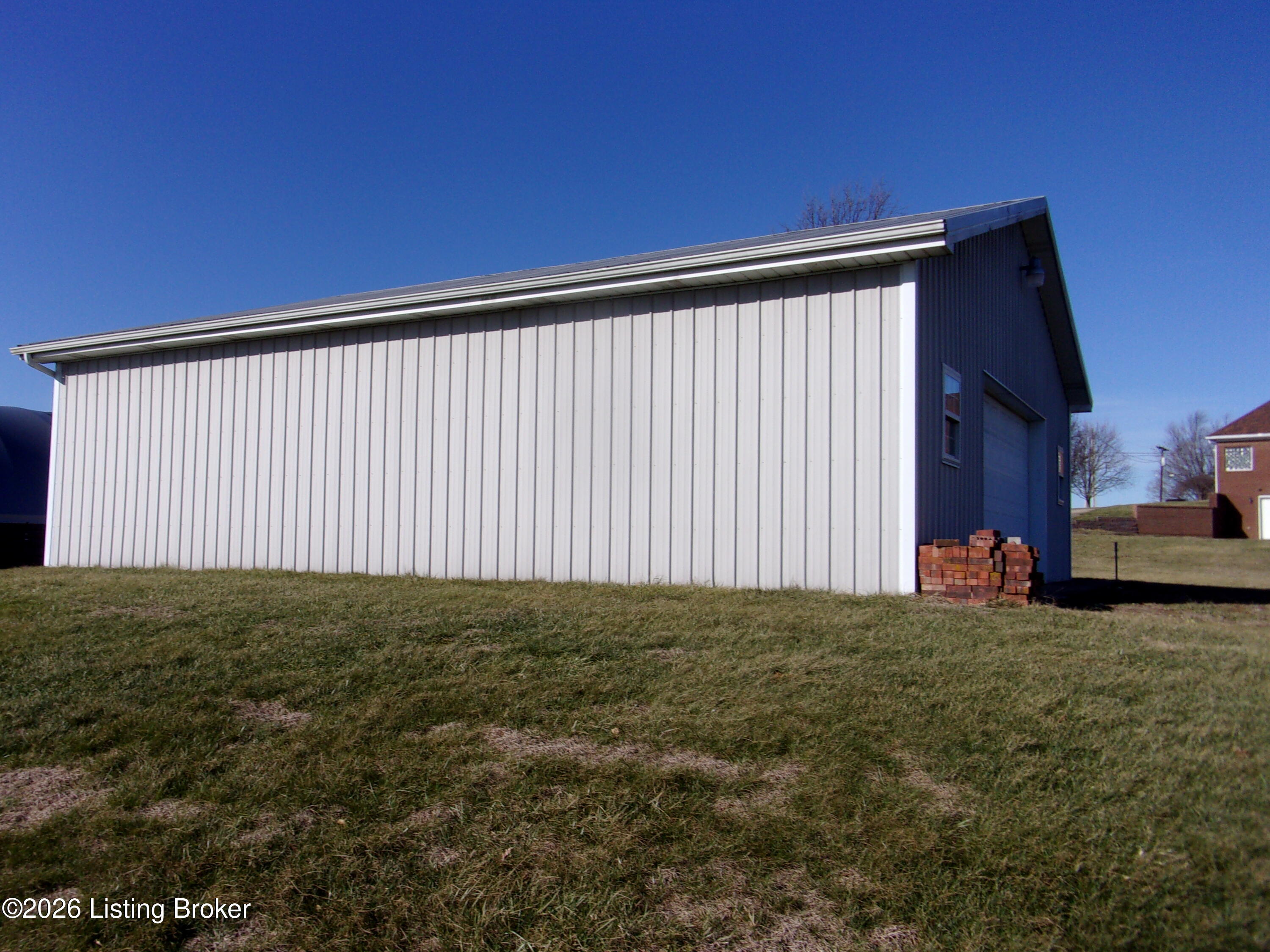 4085 Lawrenceburg Rd Property Photo 12