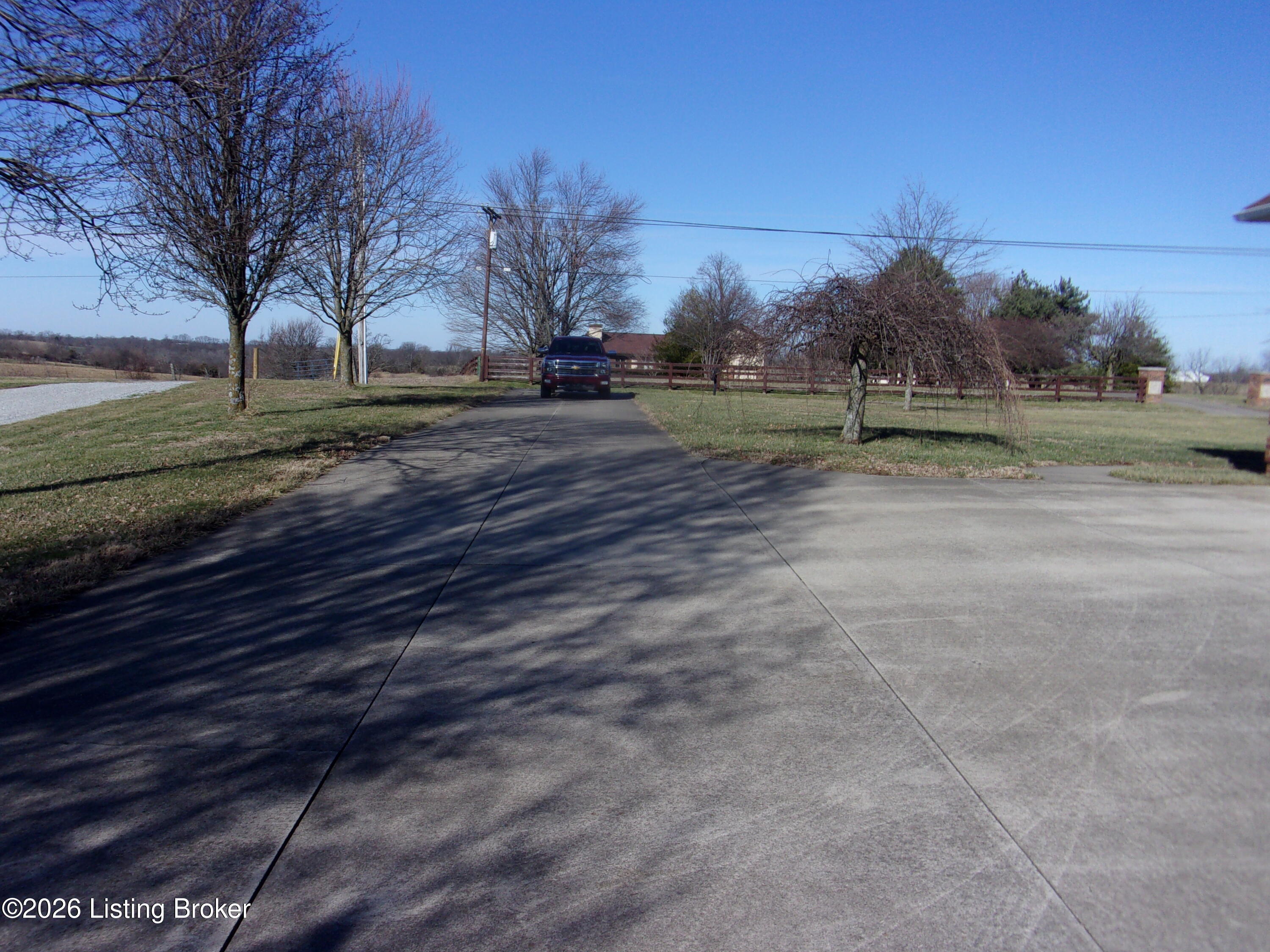 4085 Lawrenceburg Rd Property Photo 13