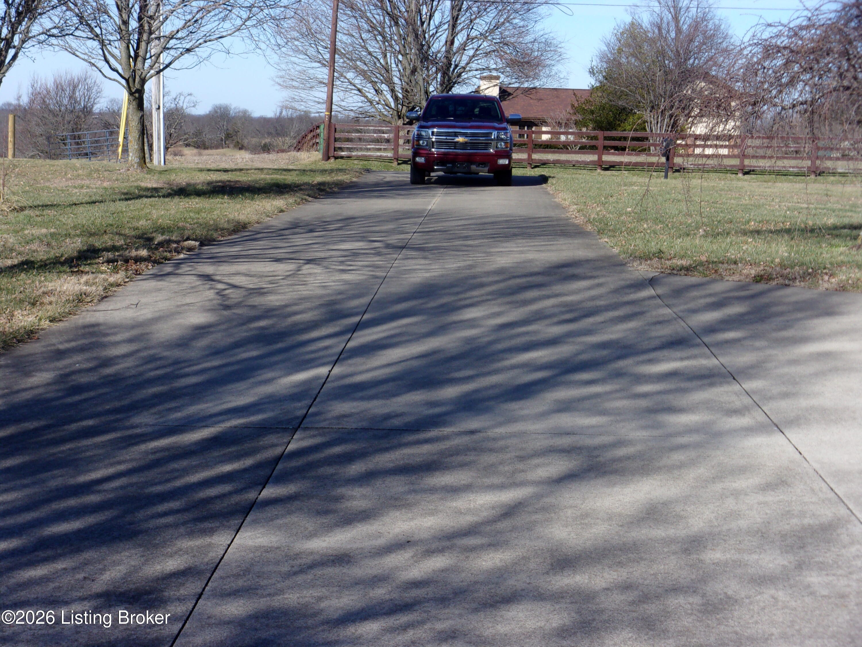 4085 Lawrenceburg Rd Property Photo 14