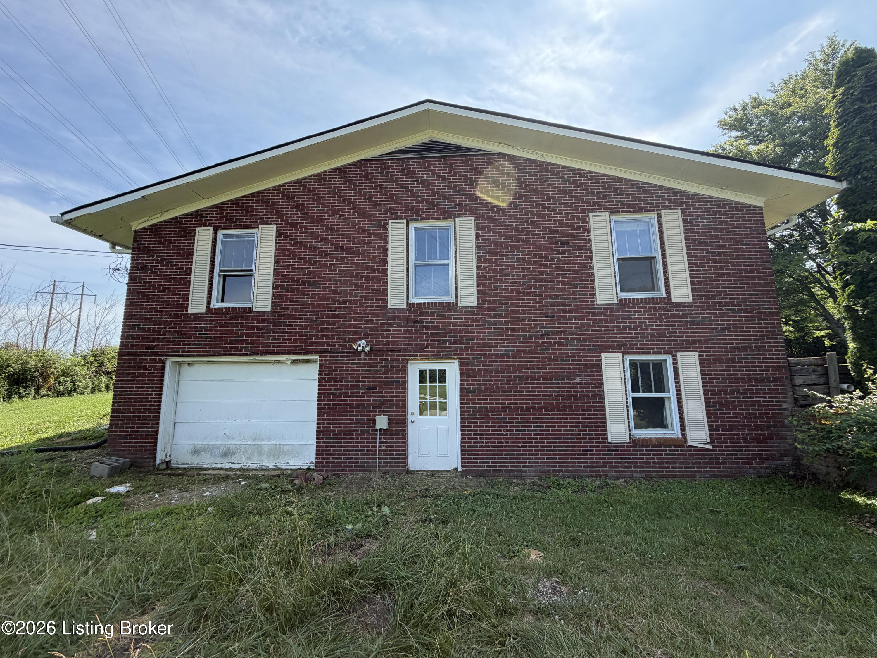 3400 S Camden Ln Property Photo 7