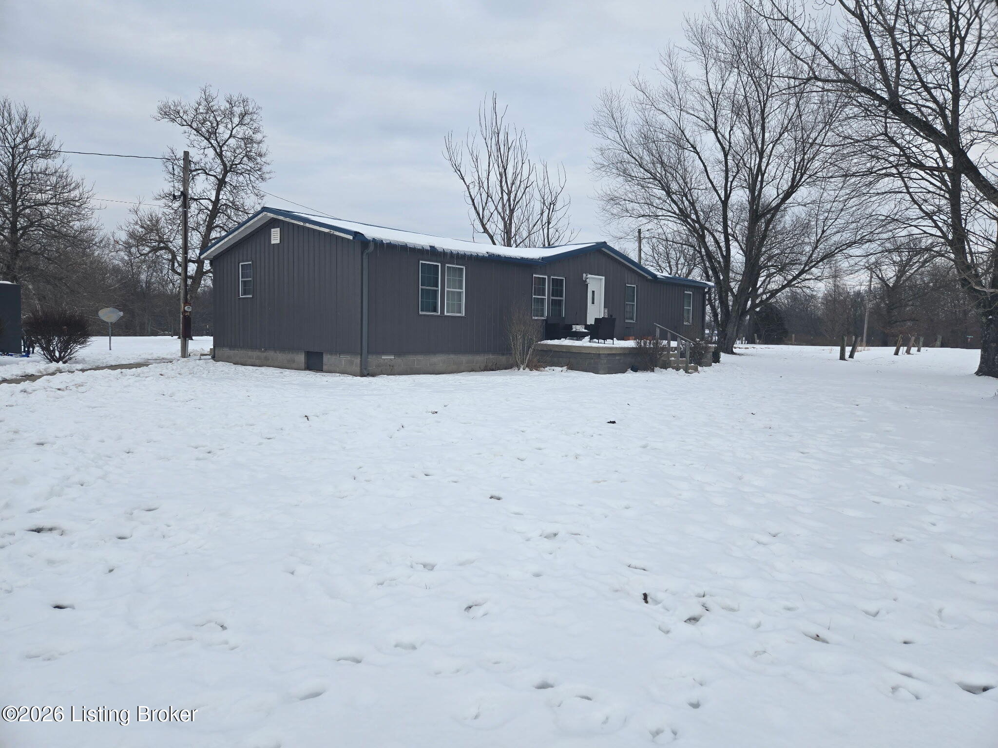 1050 Green Valley Ranch Rd Property Photo 2
