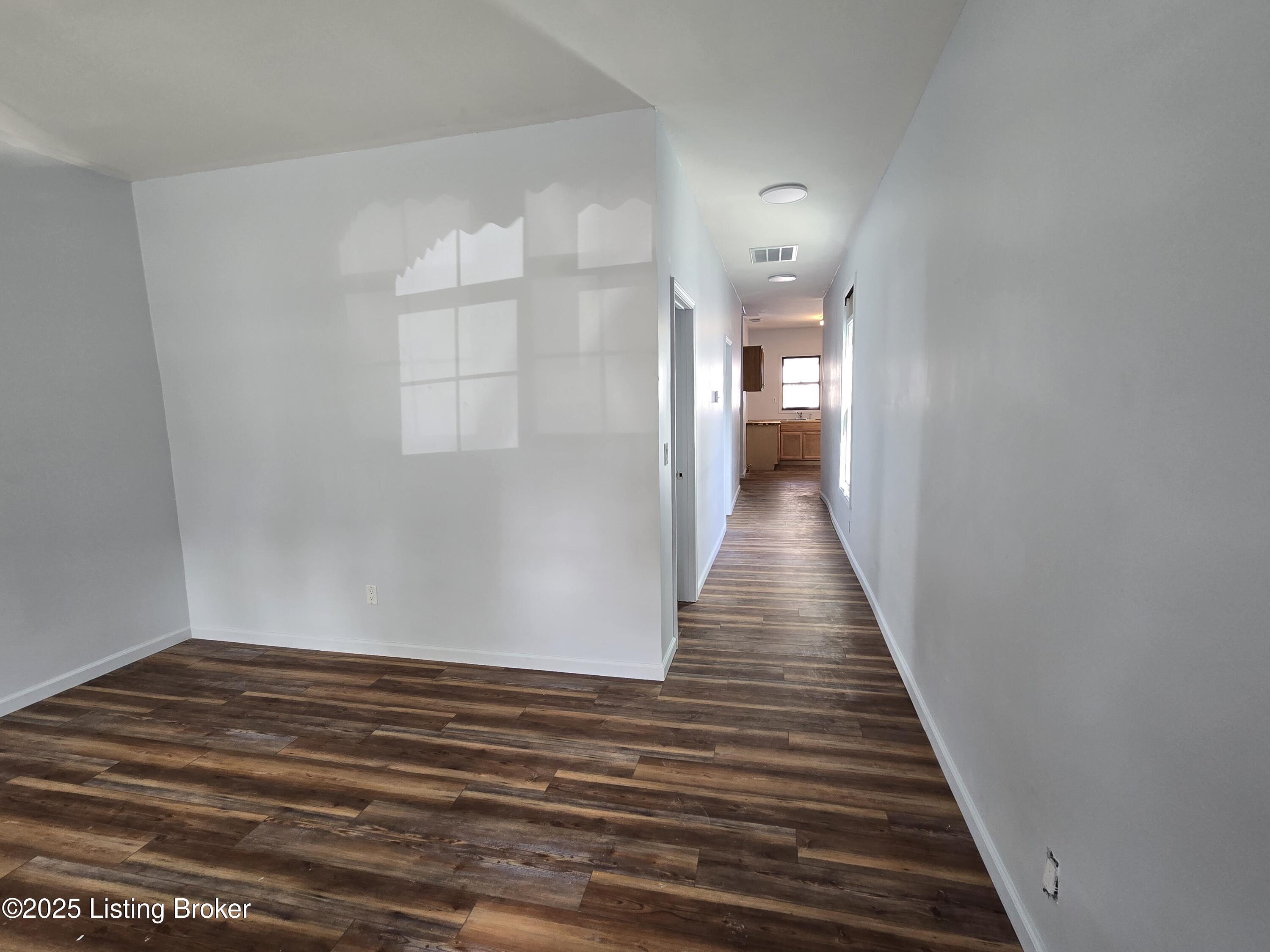 1815 Owen St Property Photo 15