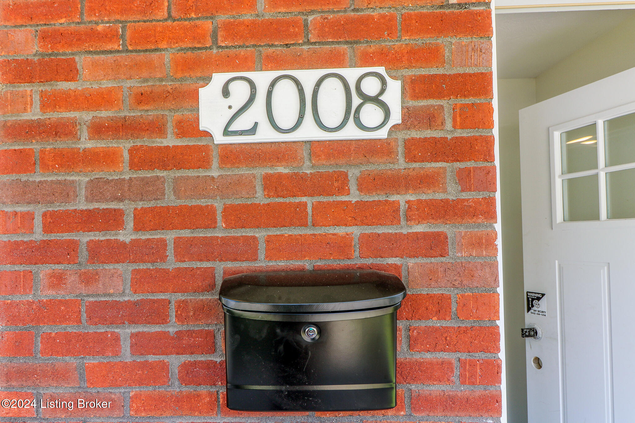 2008 W Market St Property Photo 2