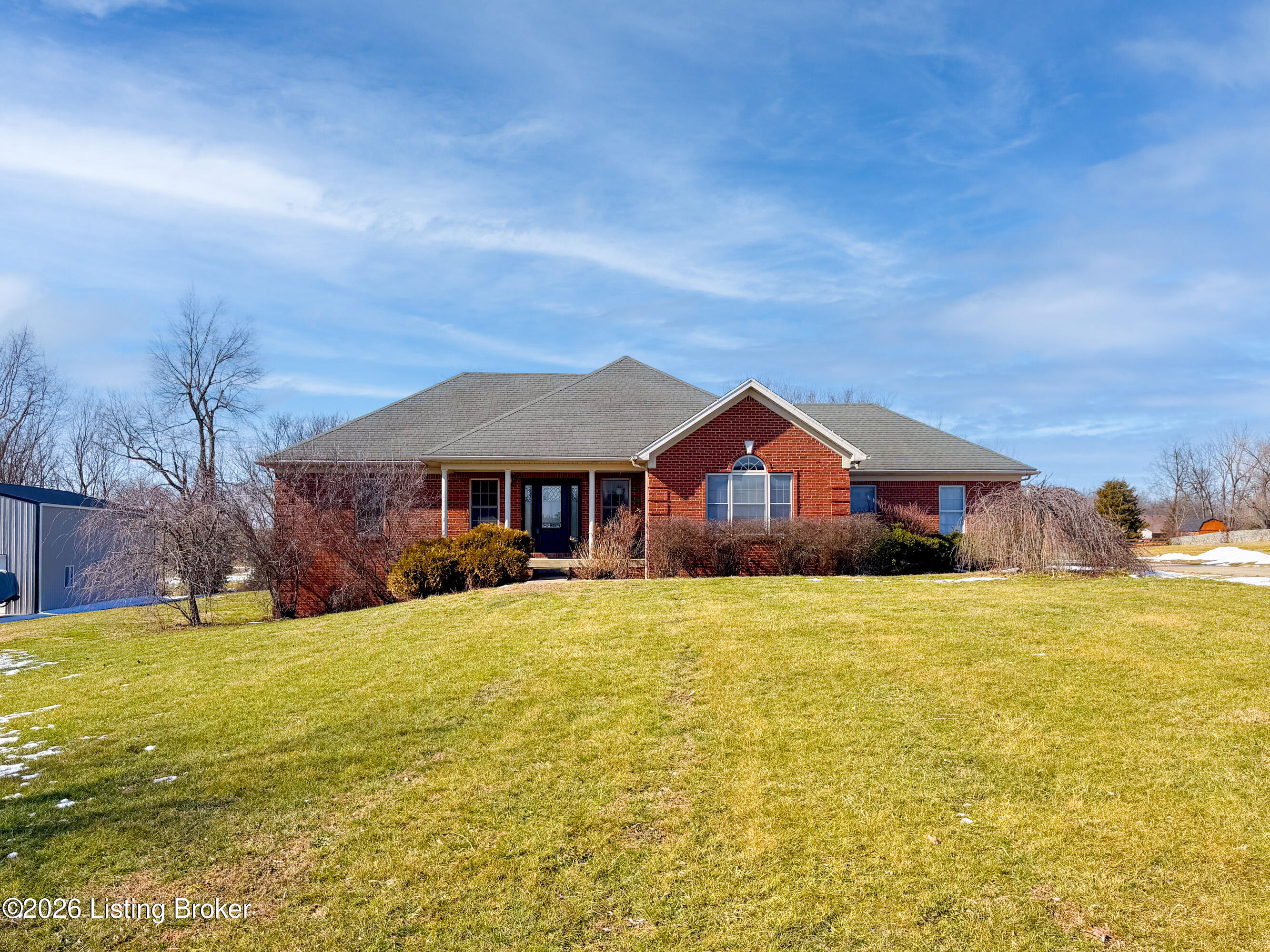 196 Lanter Ln Property Photo 1