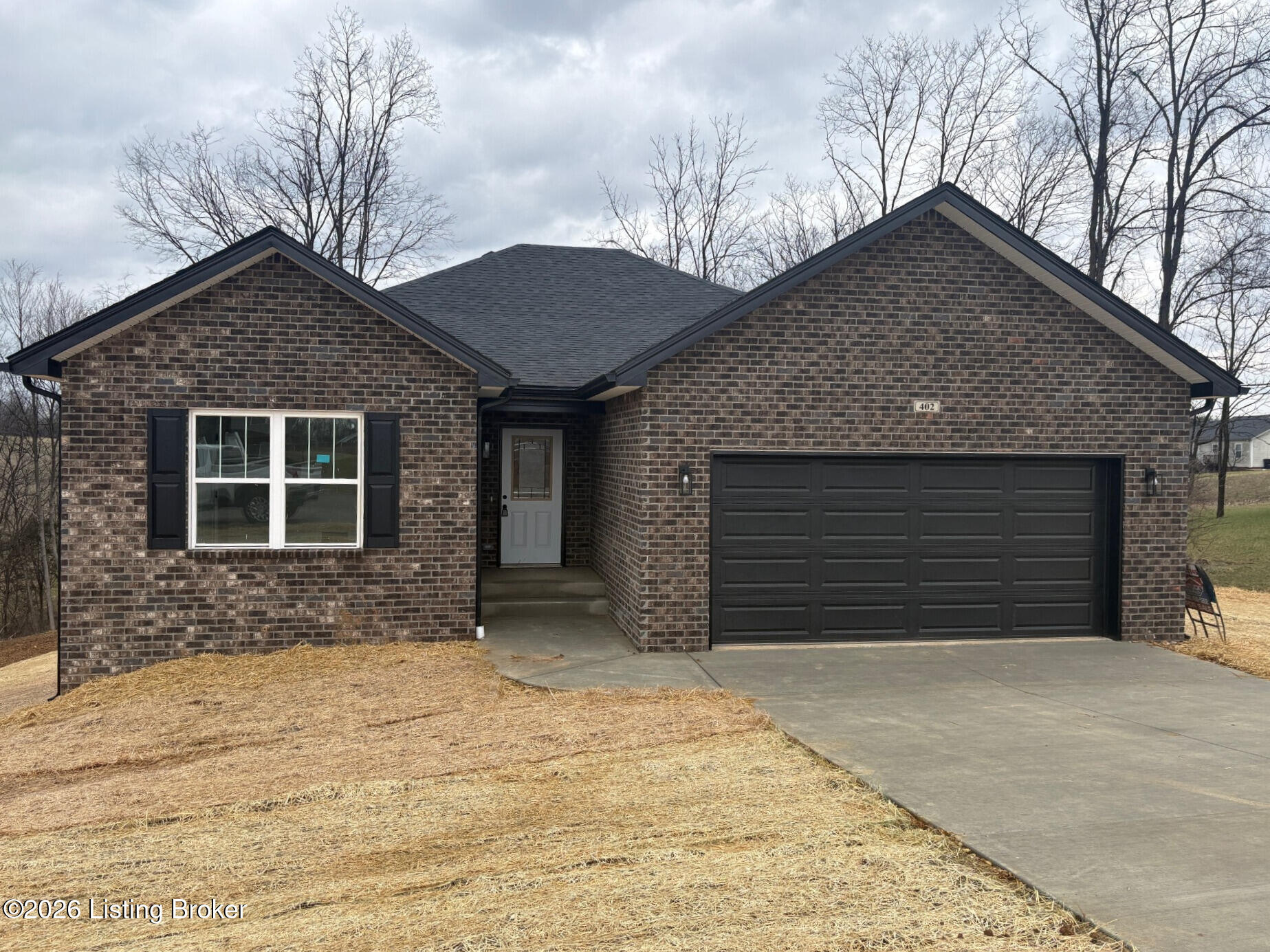 402 Meadowview Ct Property Photo 1