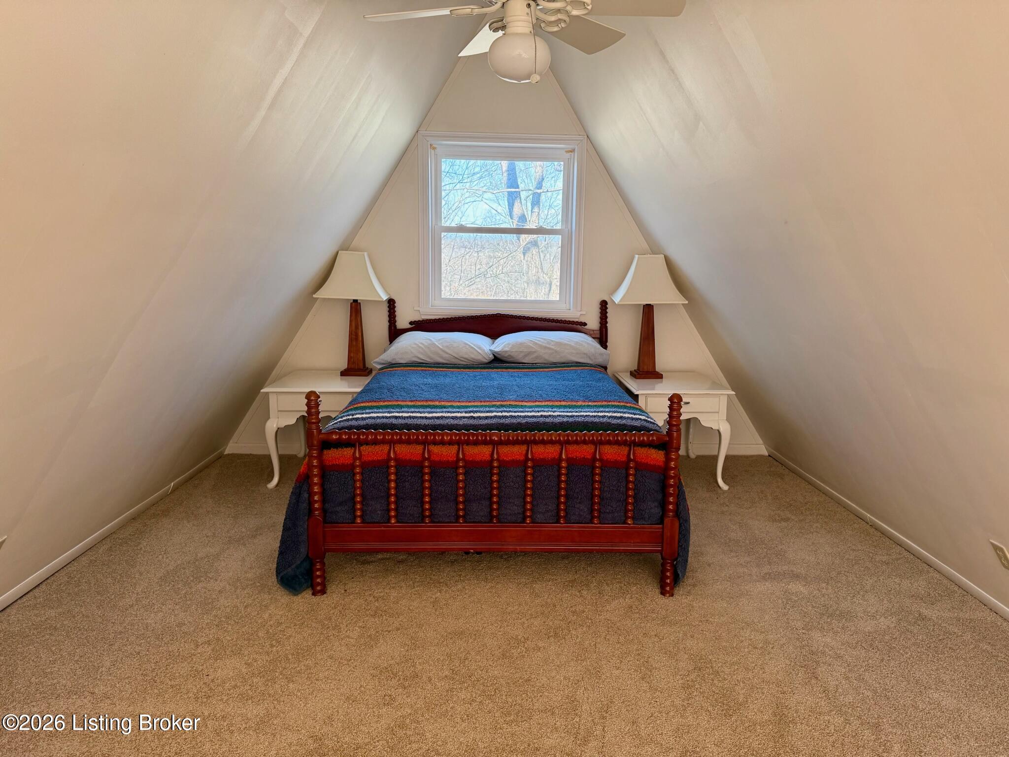 45 Oak Tree Cir Property Photo 11