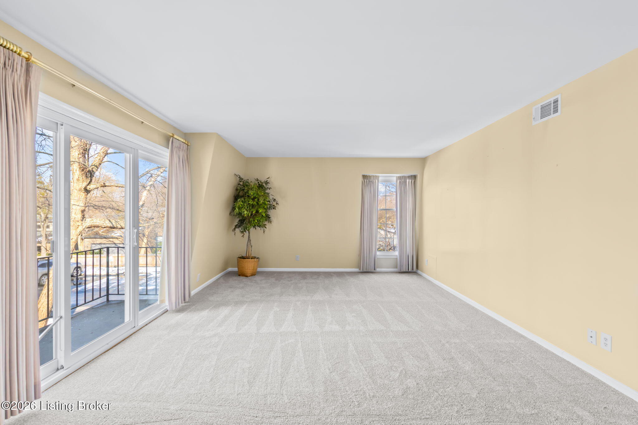 521 Zorn Ave Apt G11 Property Photo 12