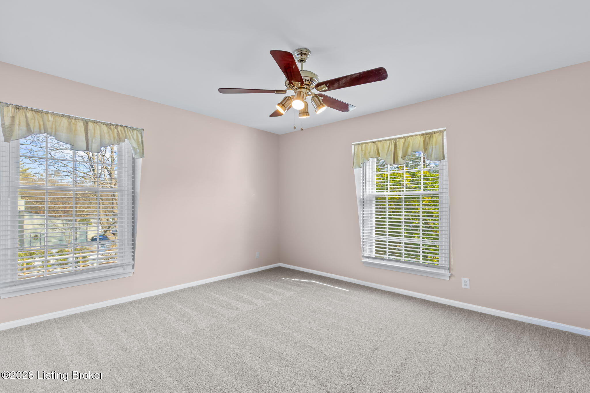 521 Zorn Ave Apt G11 Property Photo 22