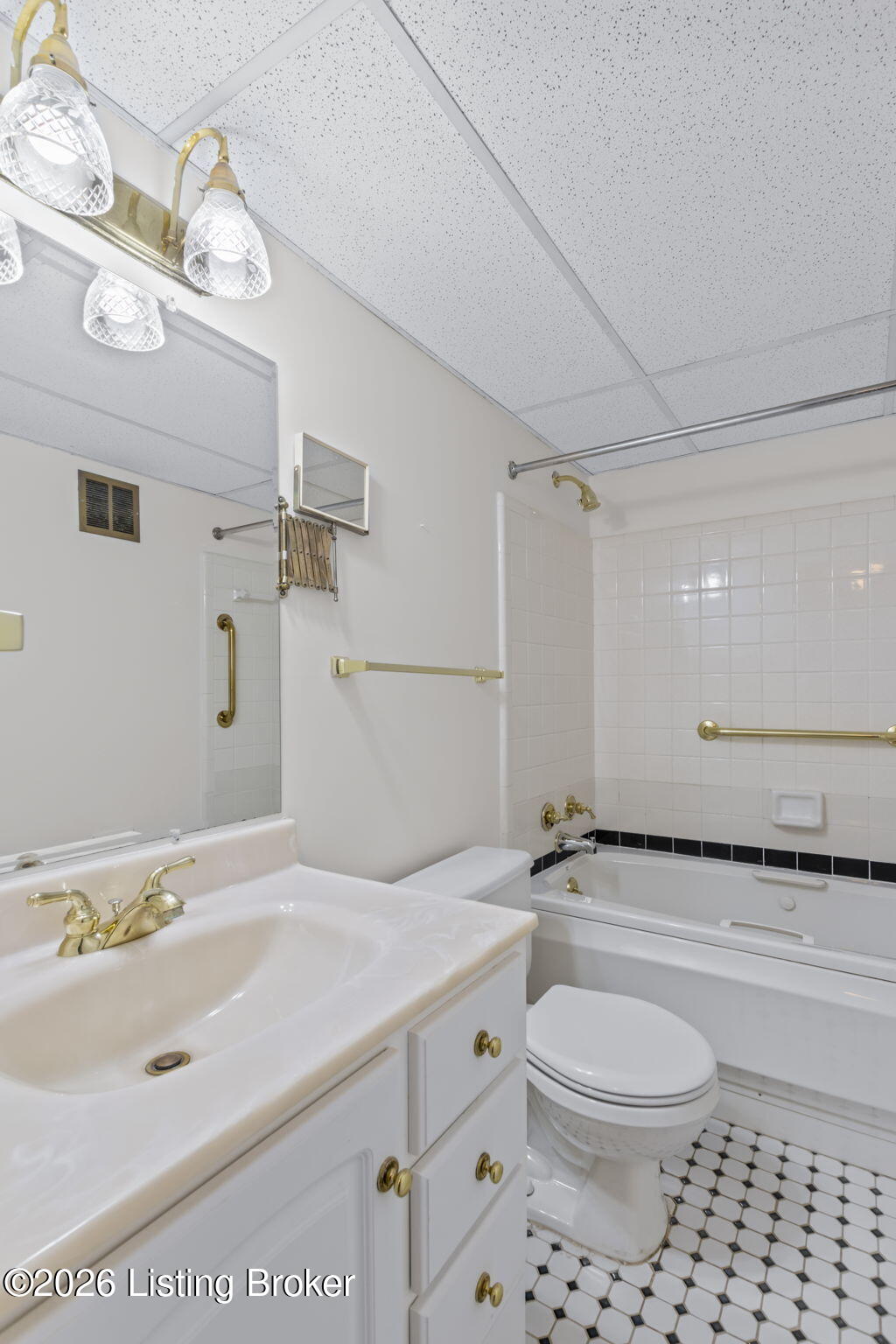 521 Zorn Ave Apt G11 Property Photo 28