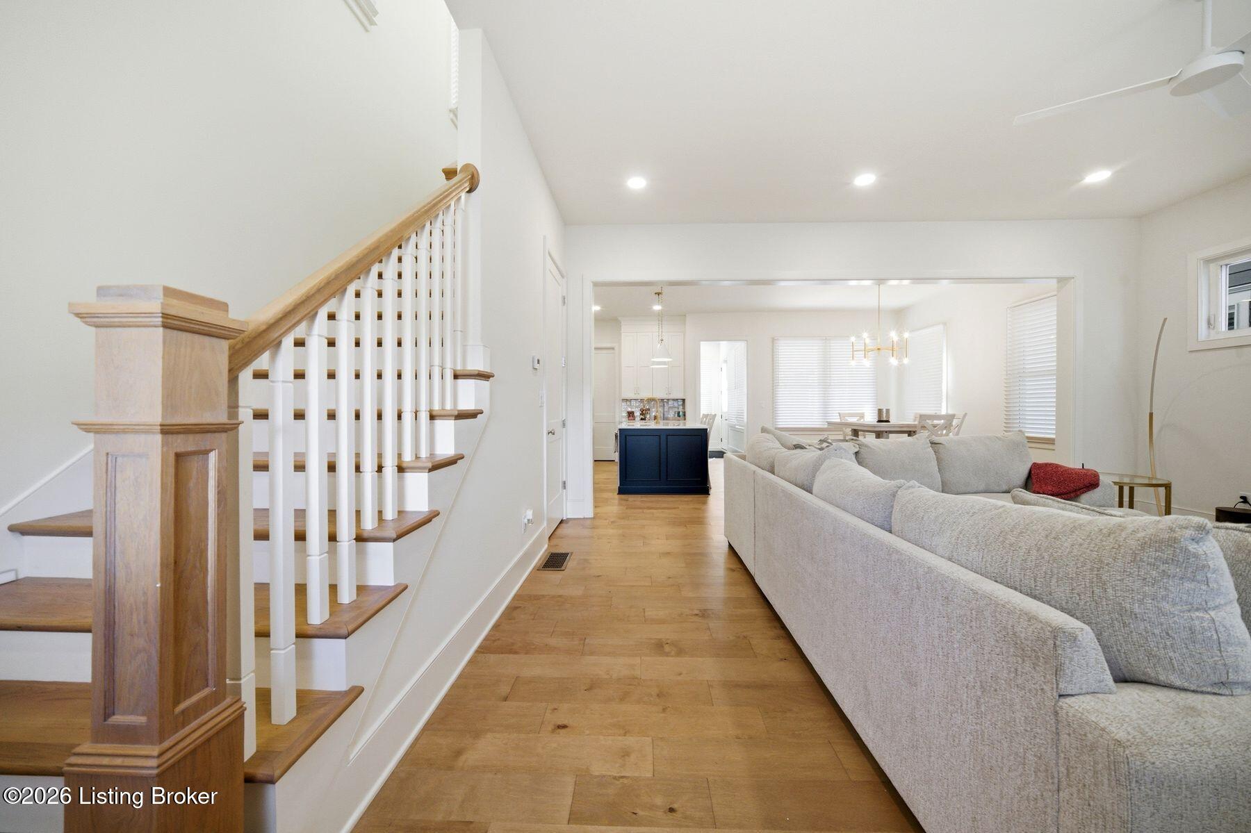 6219 Passionflower Dr Property Photo 6
