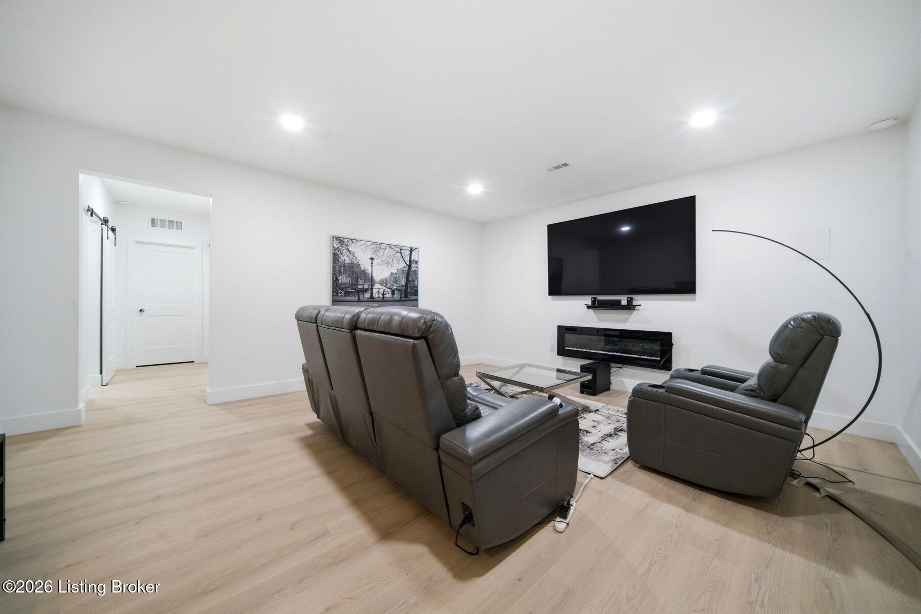 6219 Passionflower Dr Property Photo 43