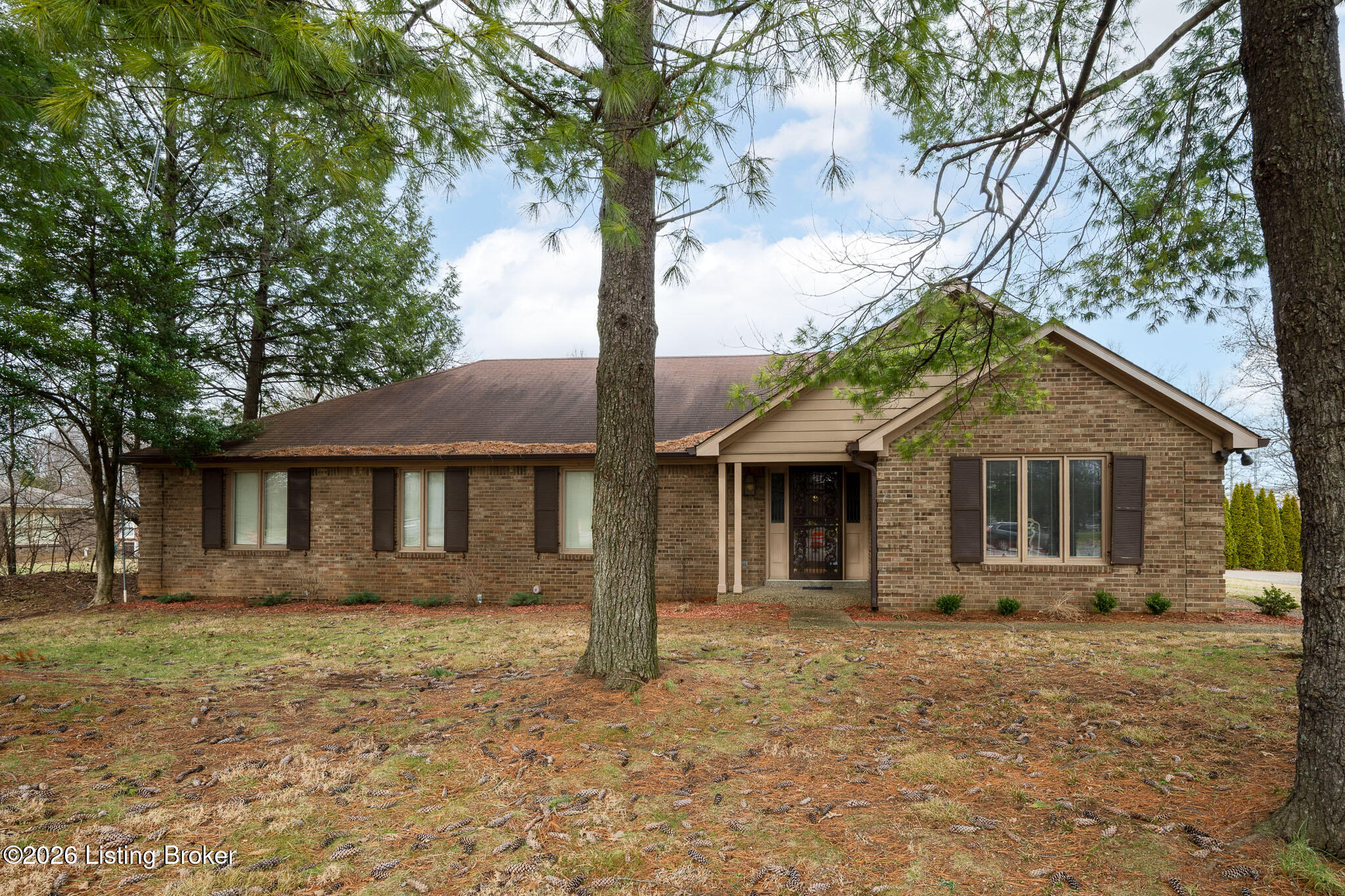 1800 Rudy Ln Property Photo 2