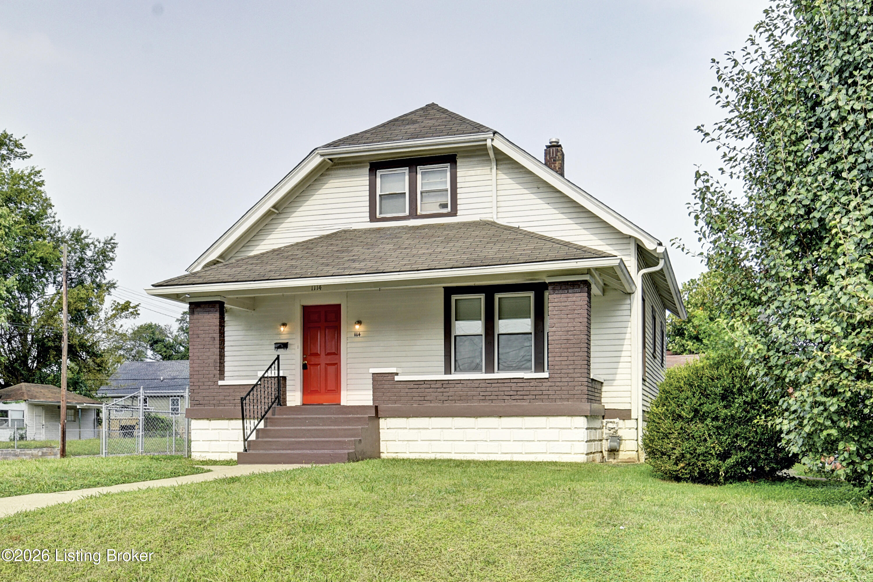 1114 Cecil Ave Property Photo