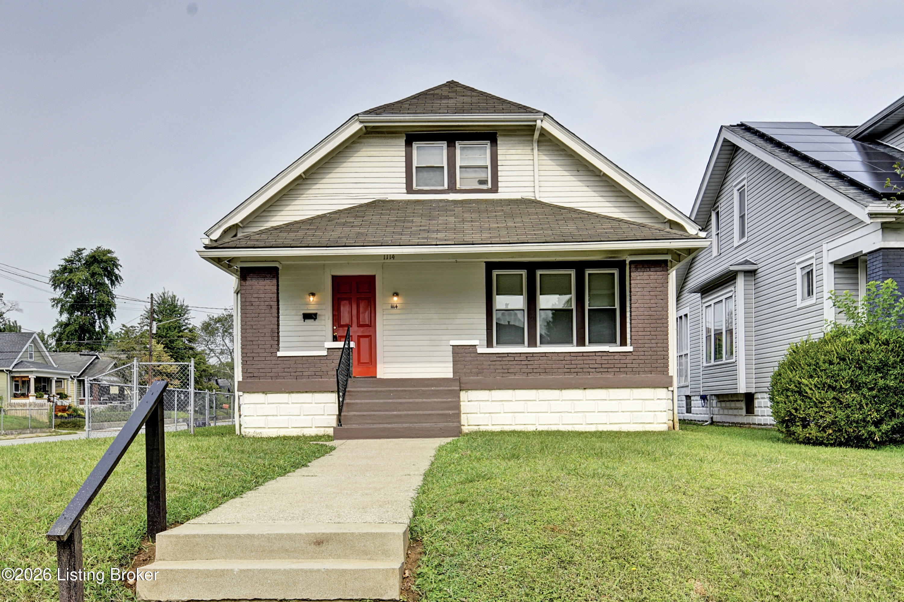 1114 Cecil Ave Property Photo 2