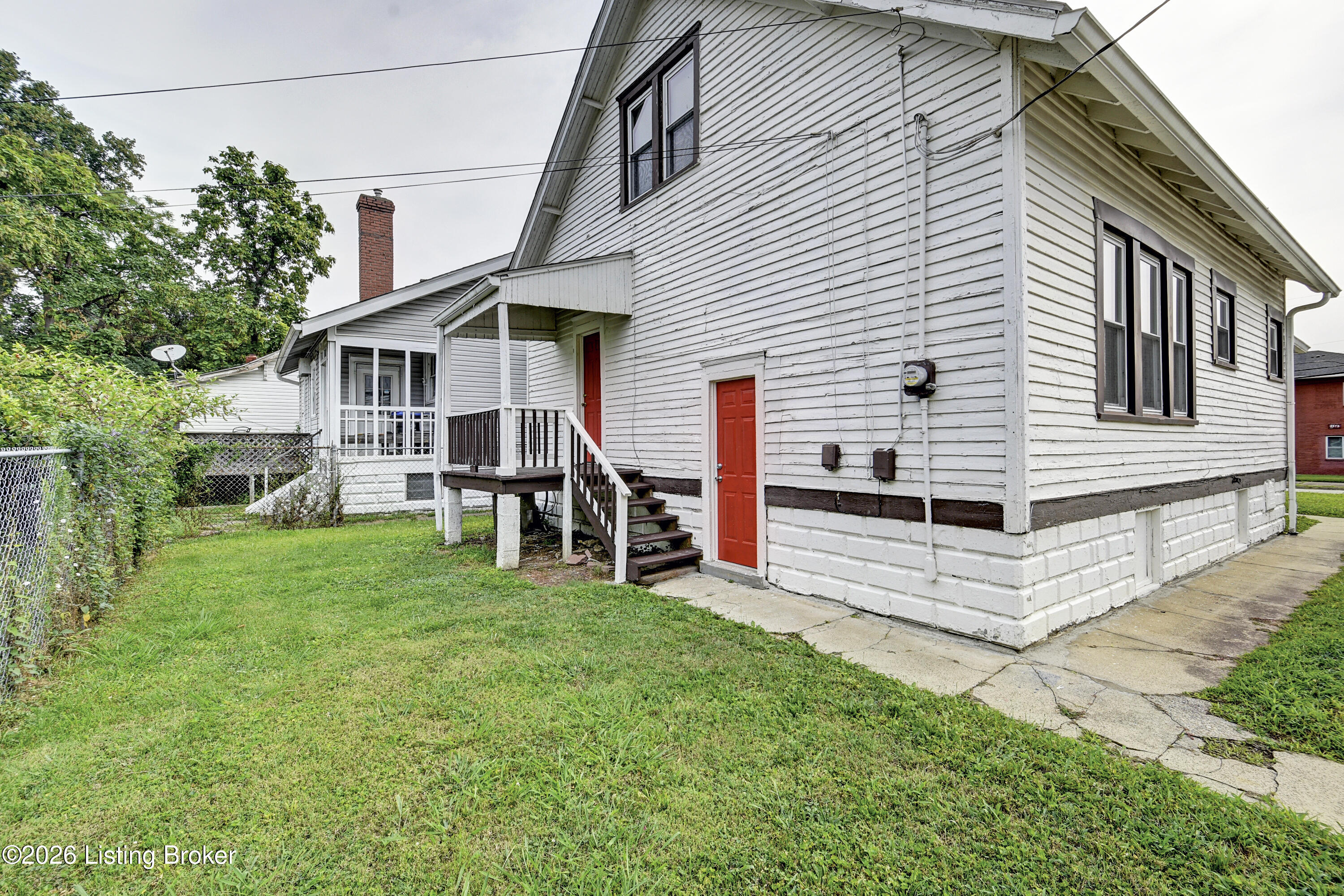 1114 Cecil Ave Property Photo 6