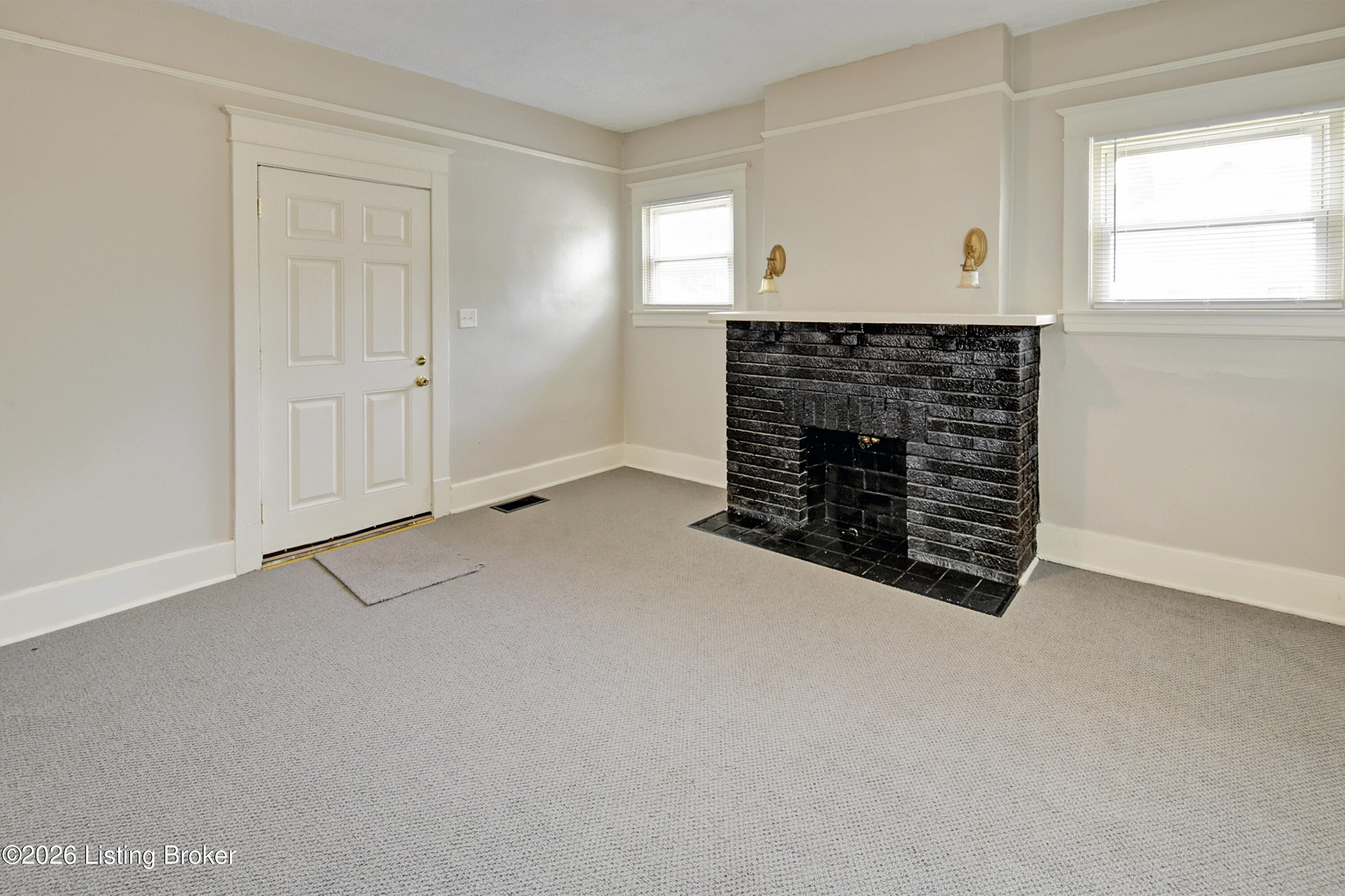 1114 Cecil Ave Property Photo 8