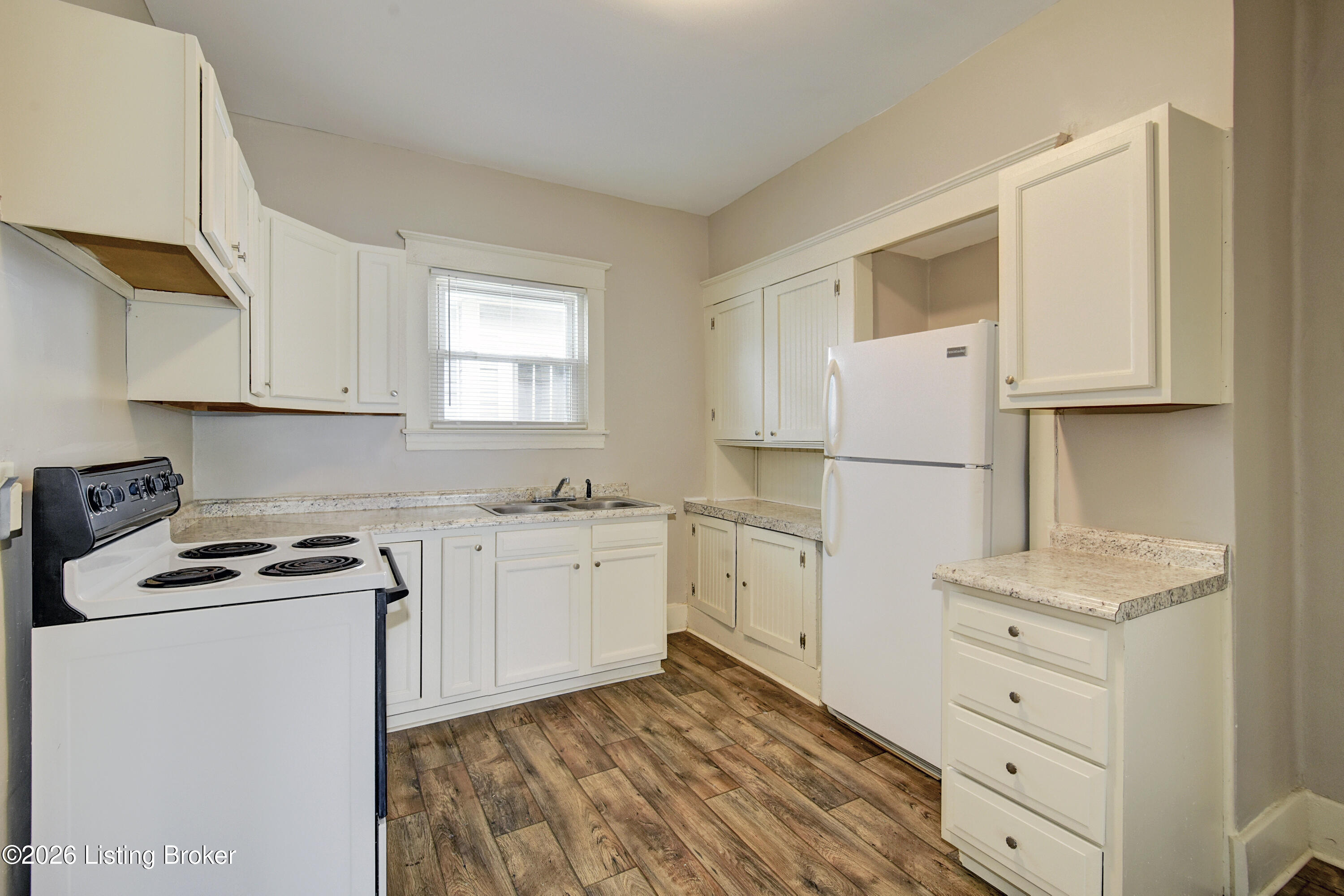 1114 Cecil Ave Property Photo 13