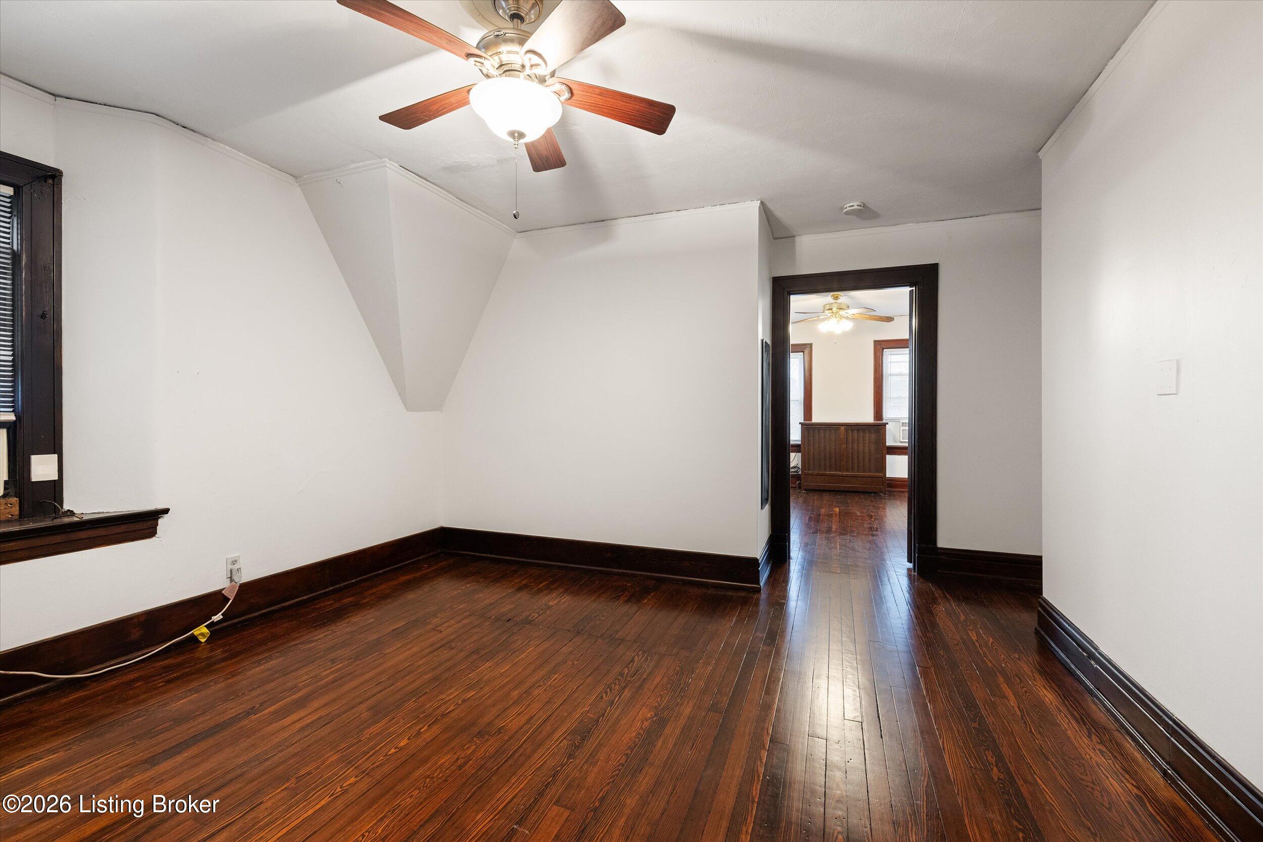 1401 E Breckinridge St Property Photo 16