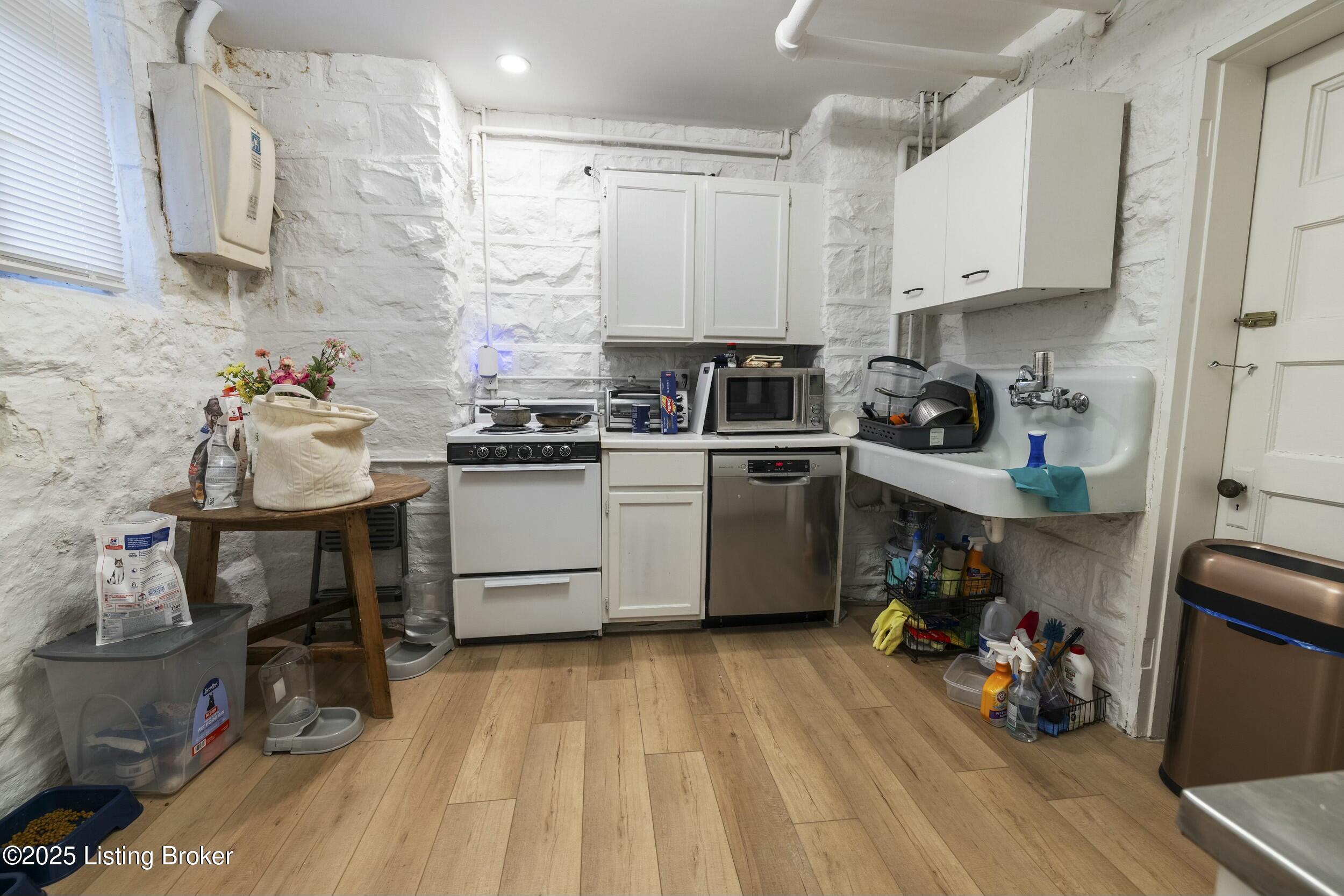 1401 E Breckinridge St Property Photo 22