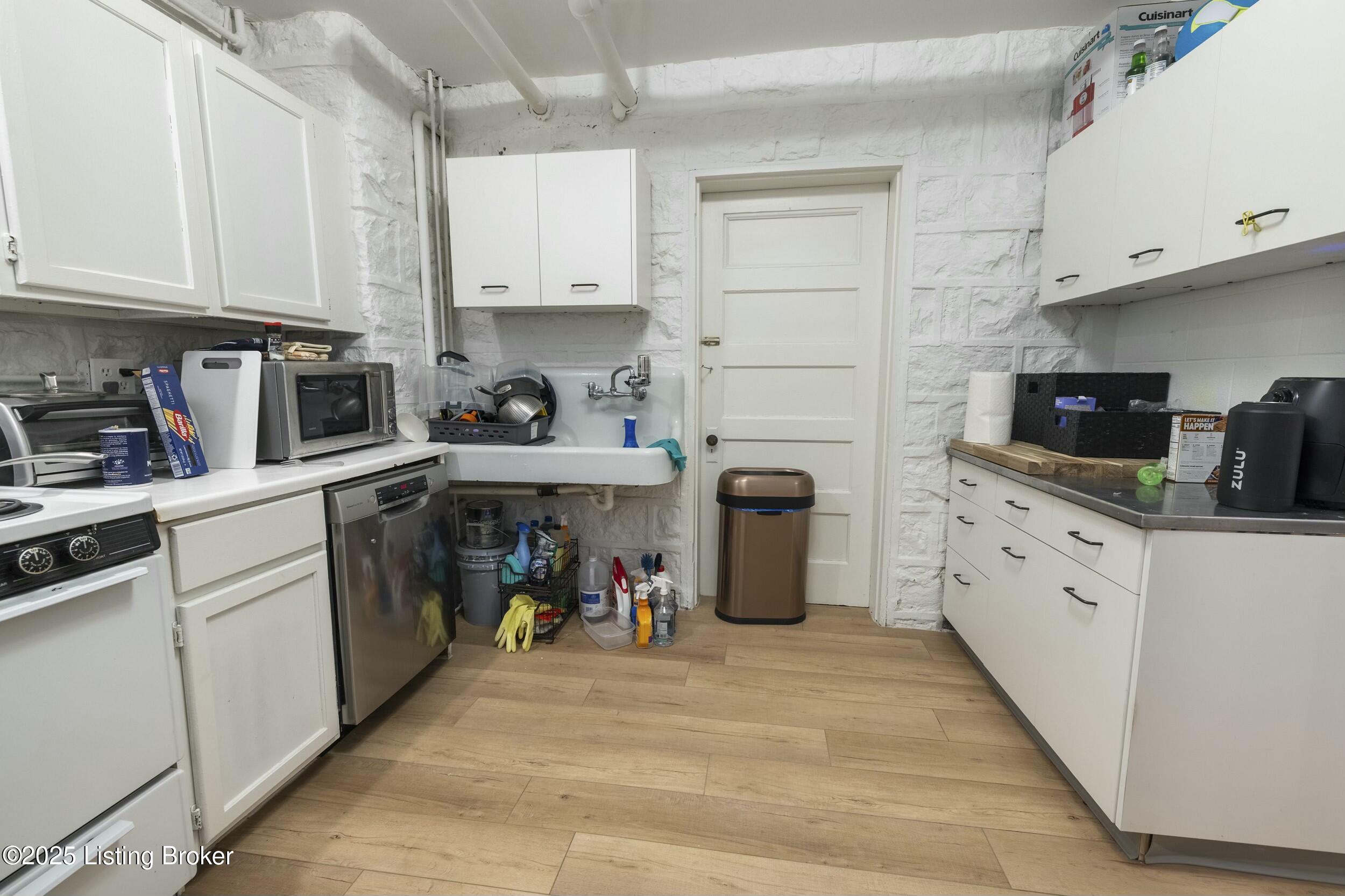1401 E Breckinridge St Property Photo 23