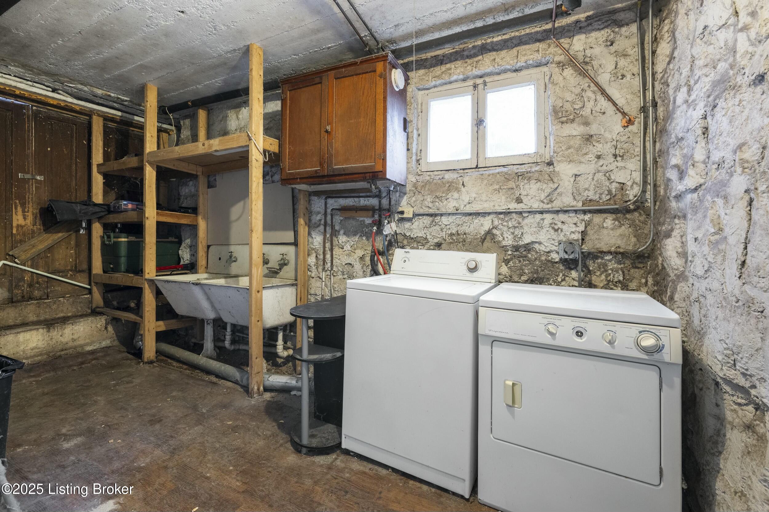 1401 E Breckinridge St Property Photo 46