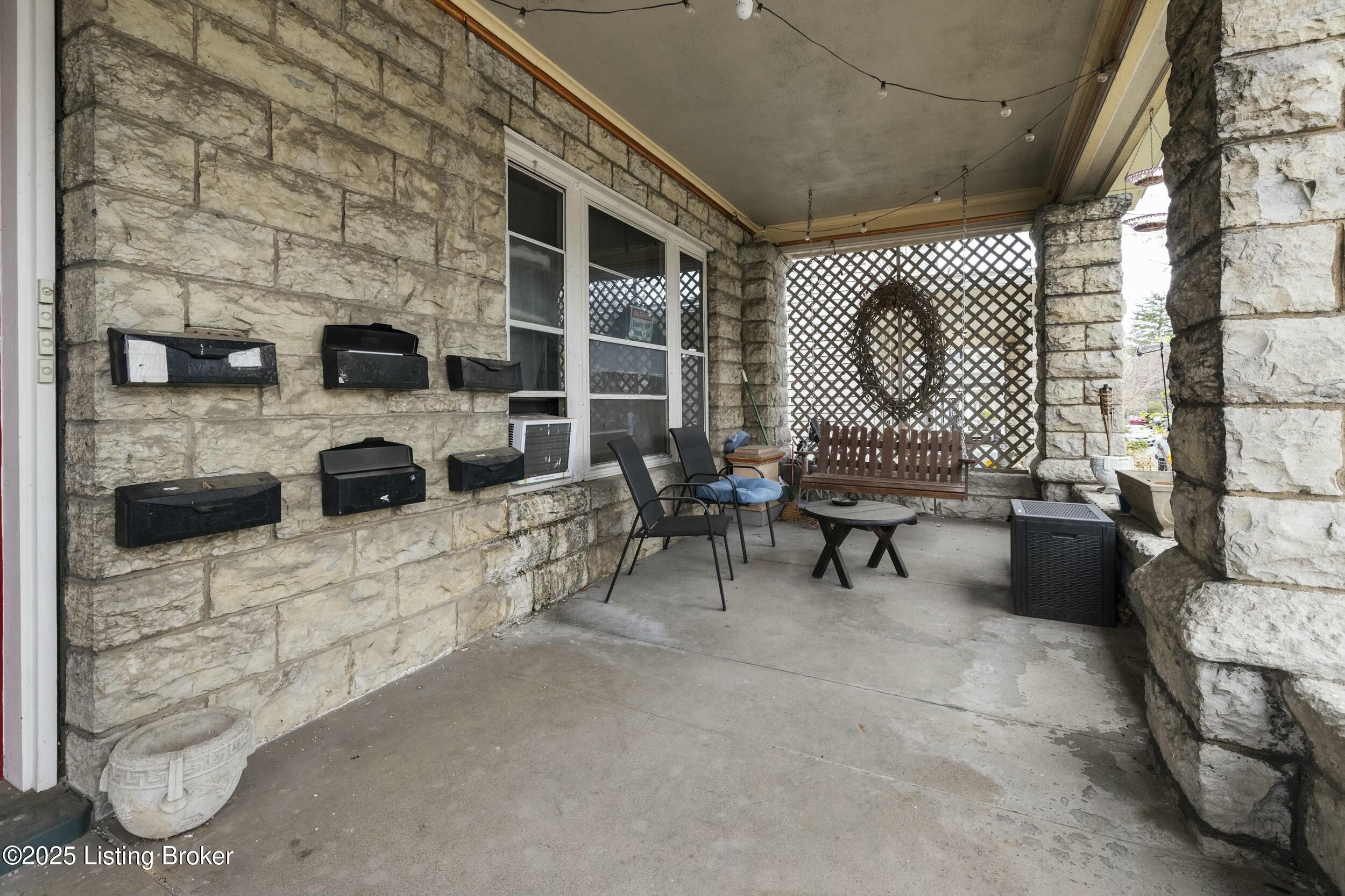 1401 E Breckinridge St Property Photo 52