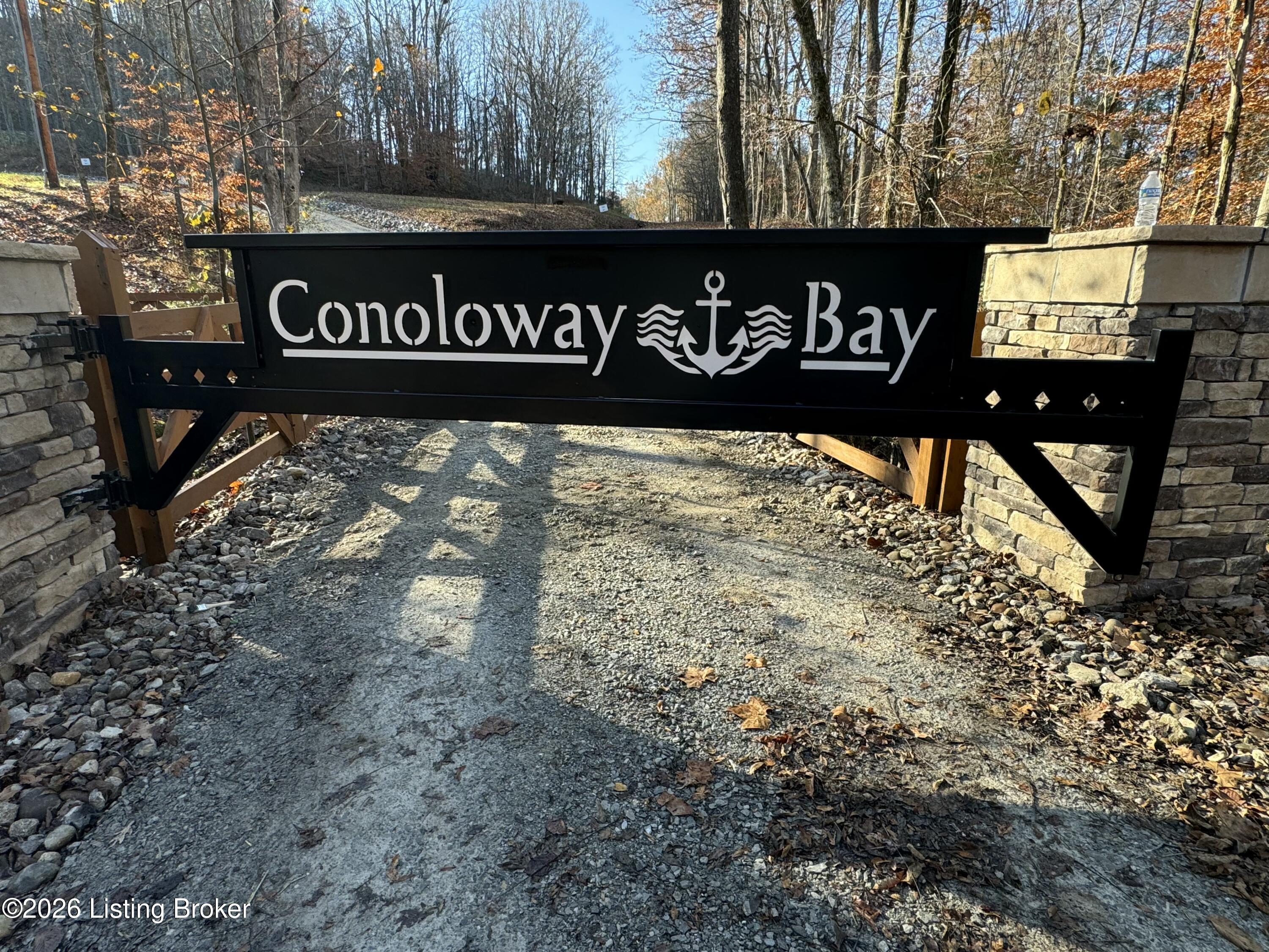 129 Conoloway Bay Dr Property Photo 1