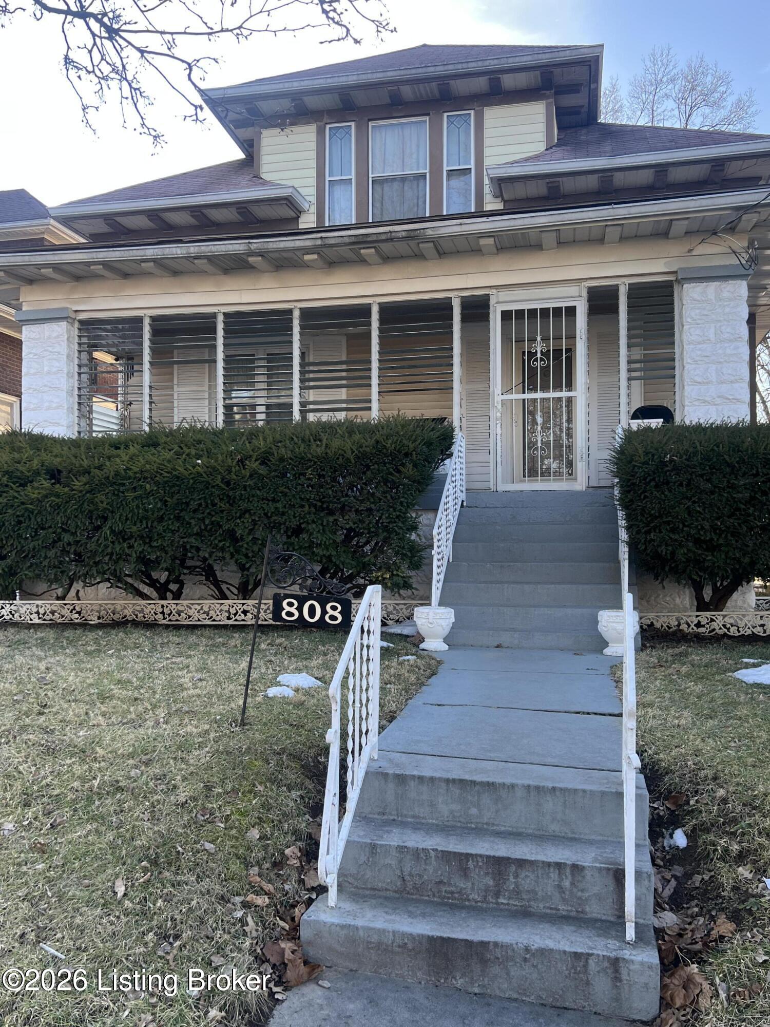 808 Cecil Ave Property Photo 1