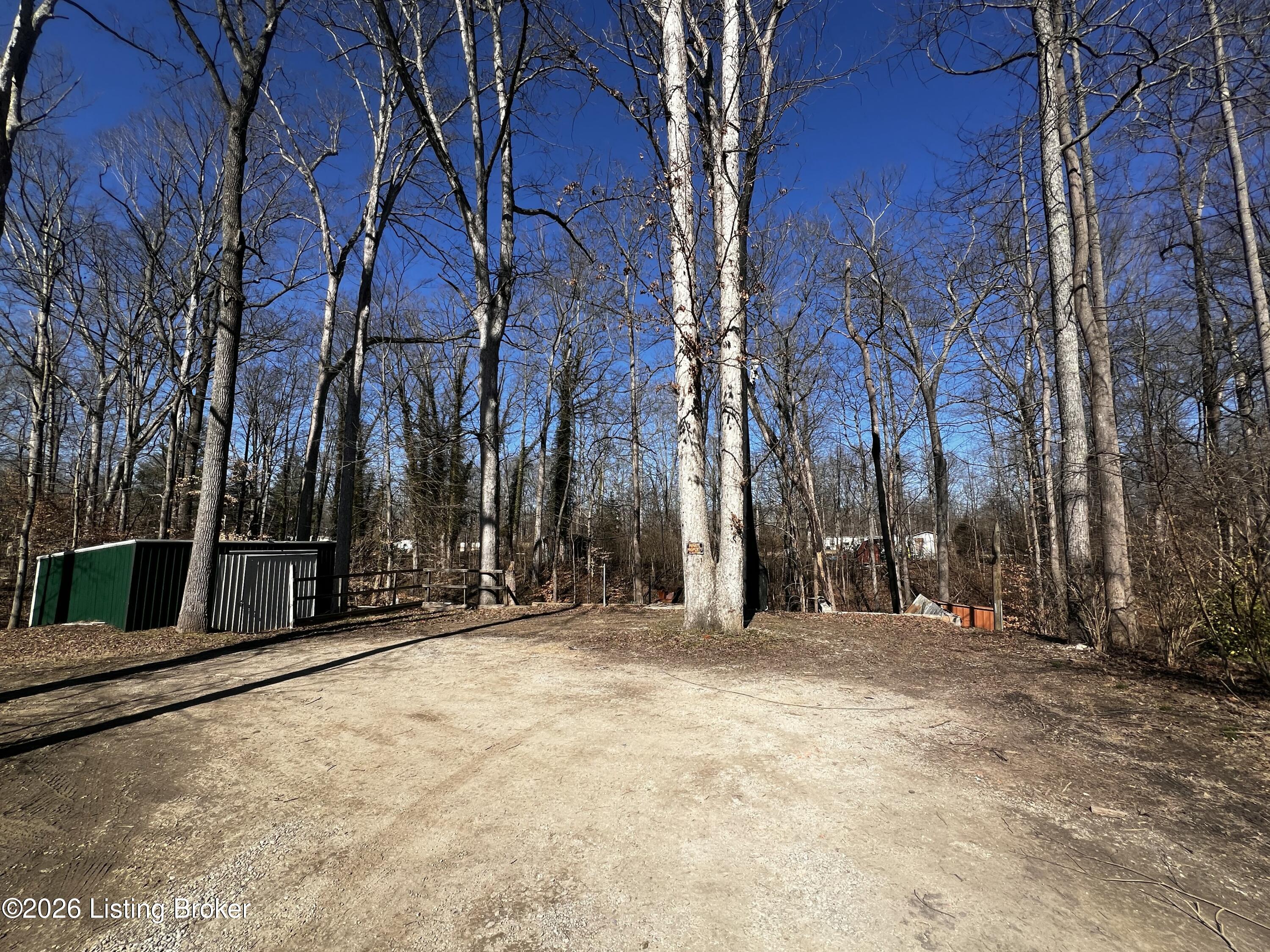 42 Blue Jay Ln Property Photo 1