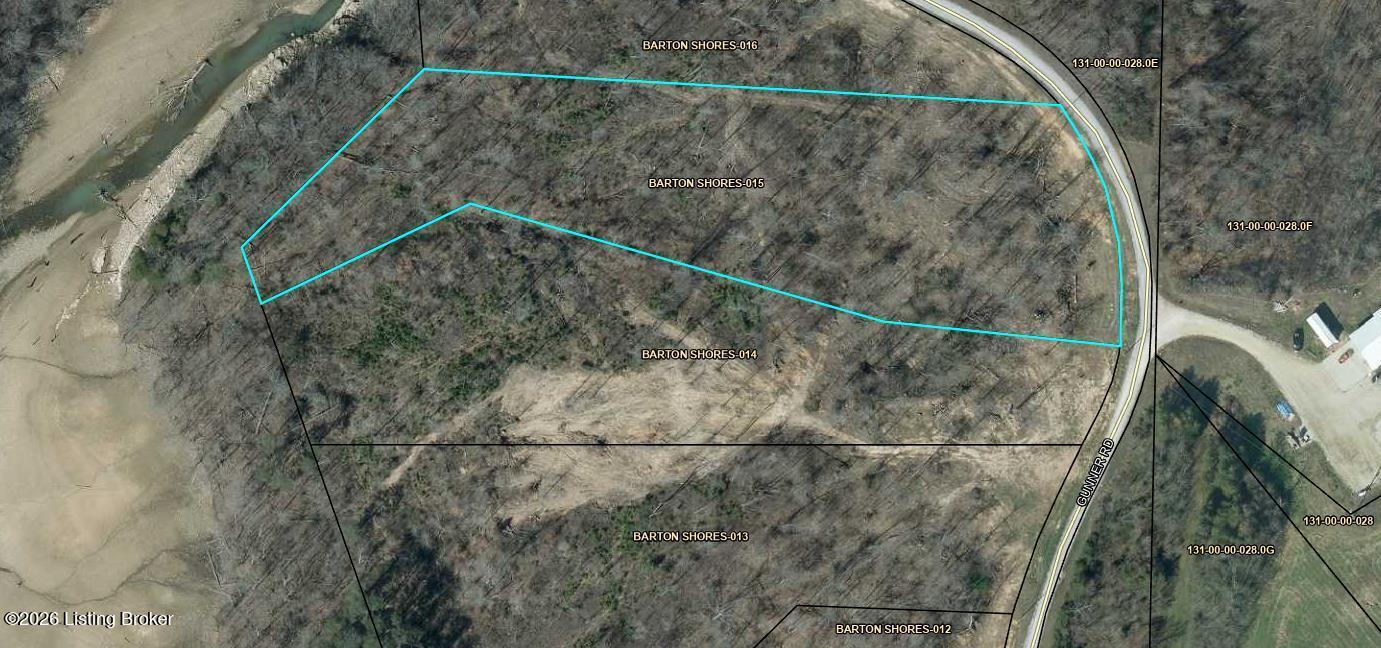 605 Gunner Rd Property Photo 1