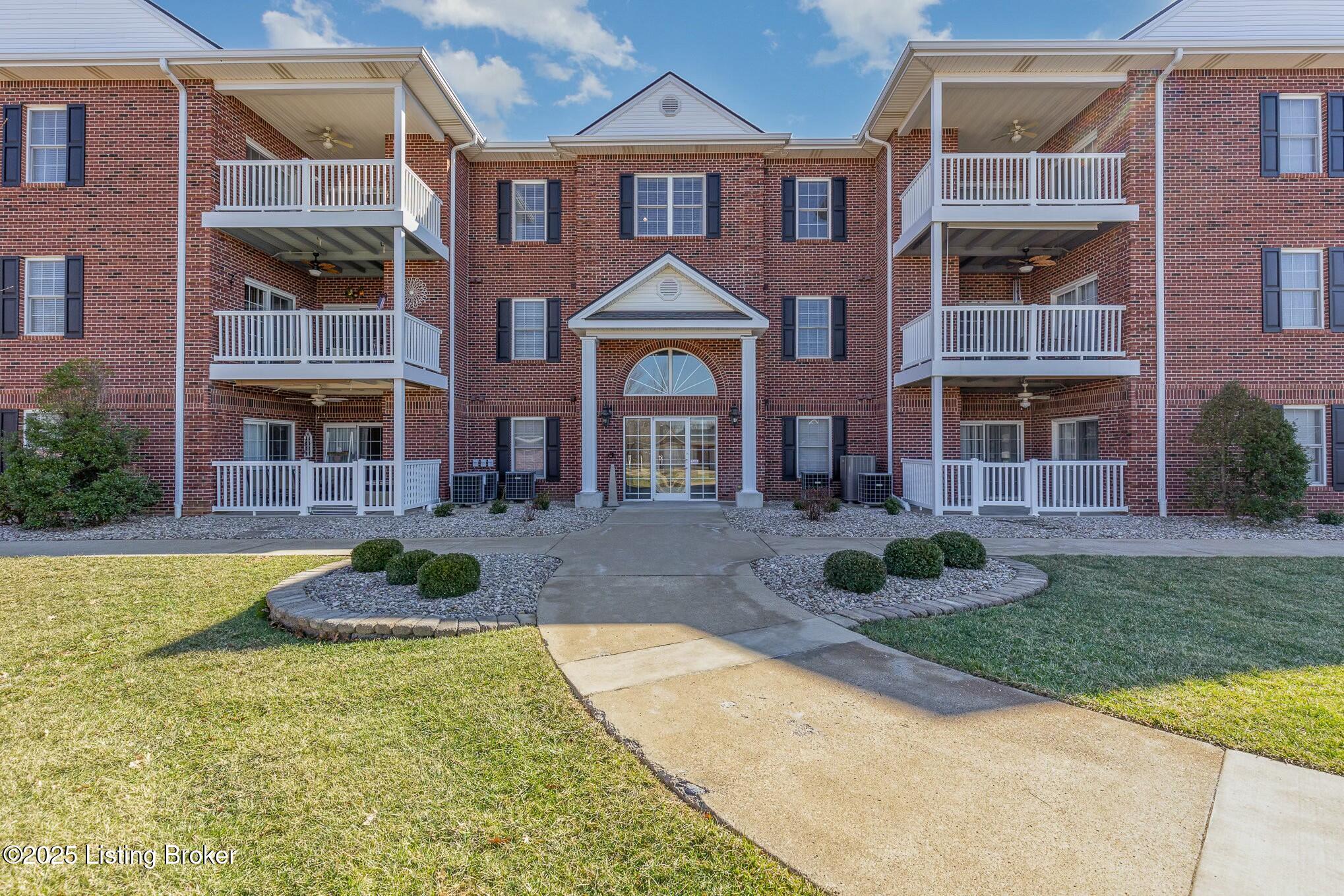 141 Chase Way 207