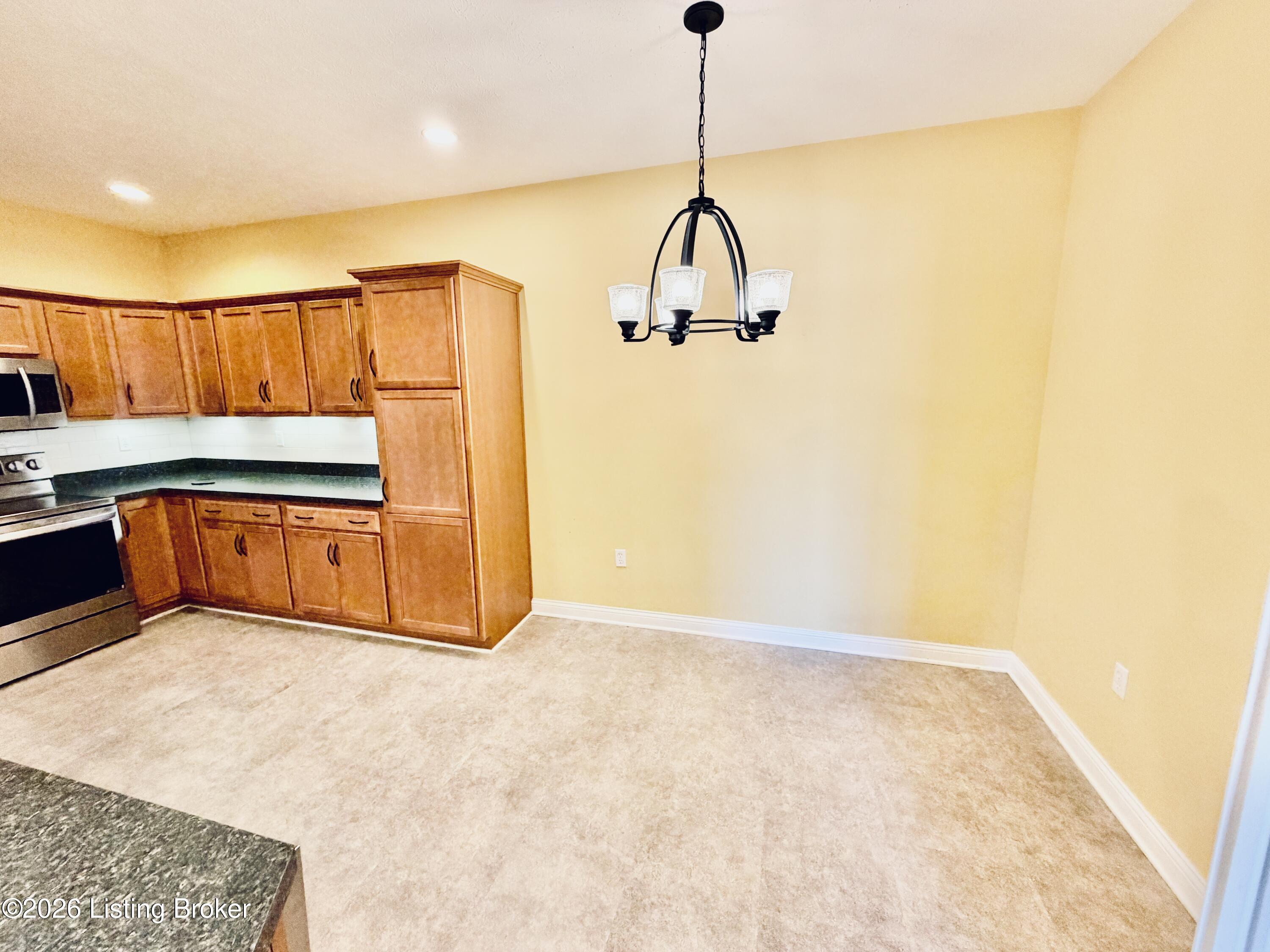 141 Chase Way 207 Property Photo 15
