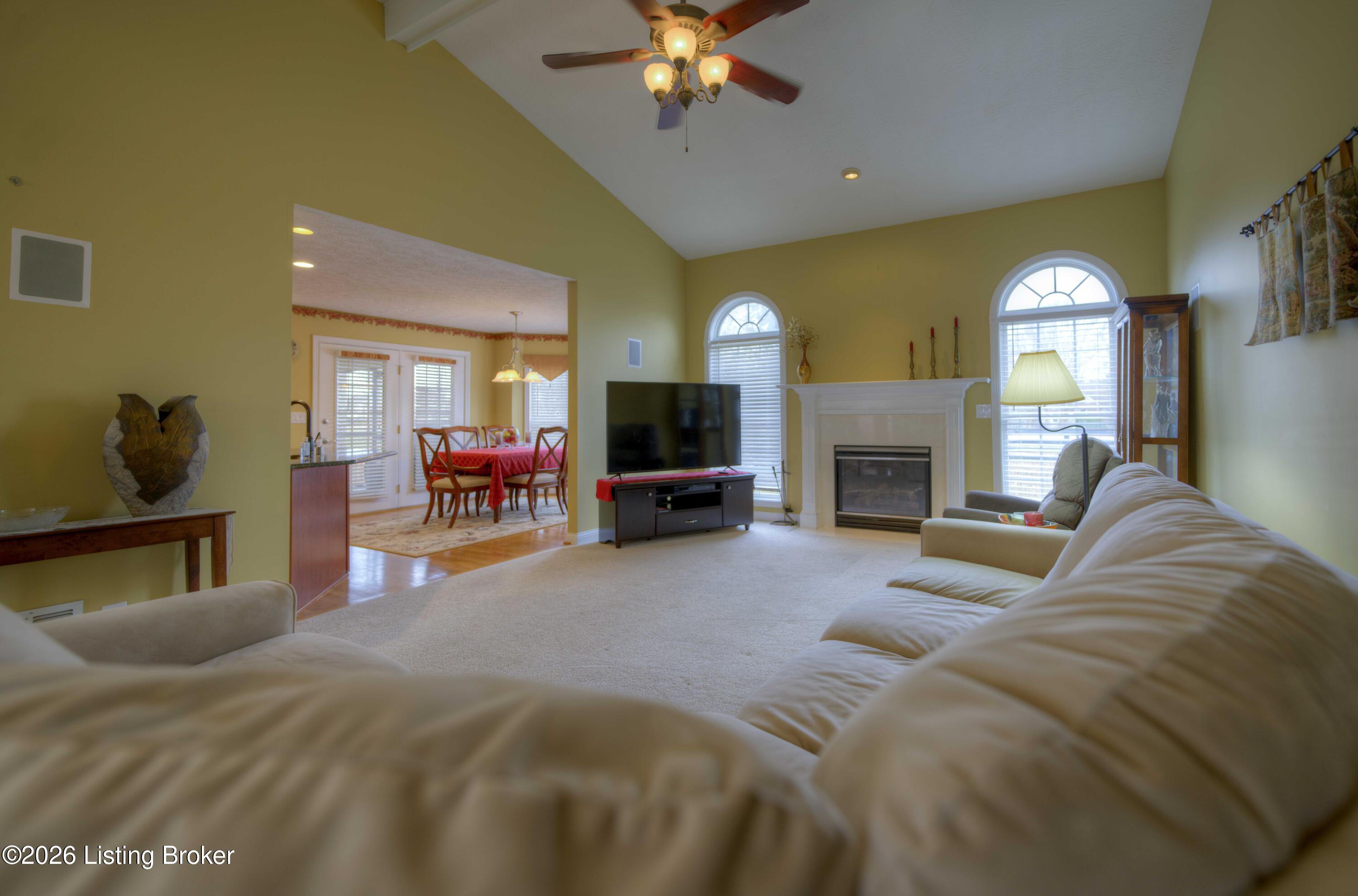5125 Oaklawn Park Dr Property Photo 2