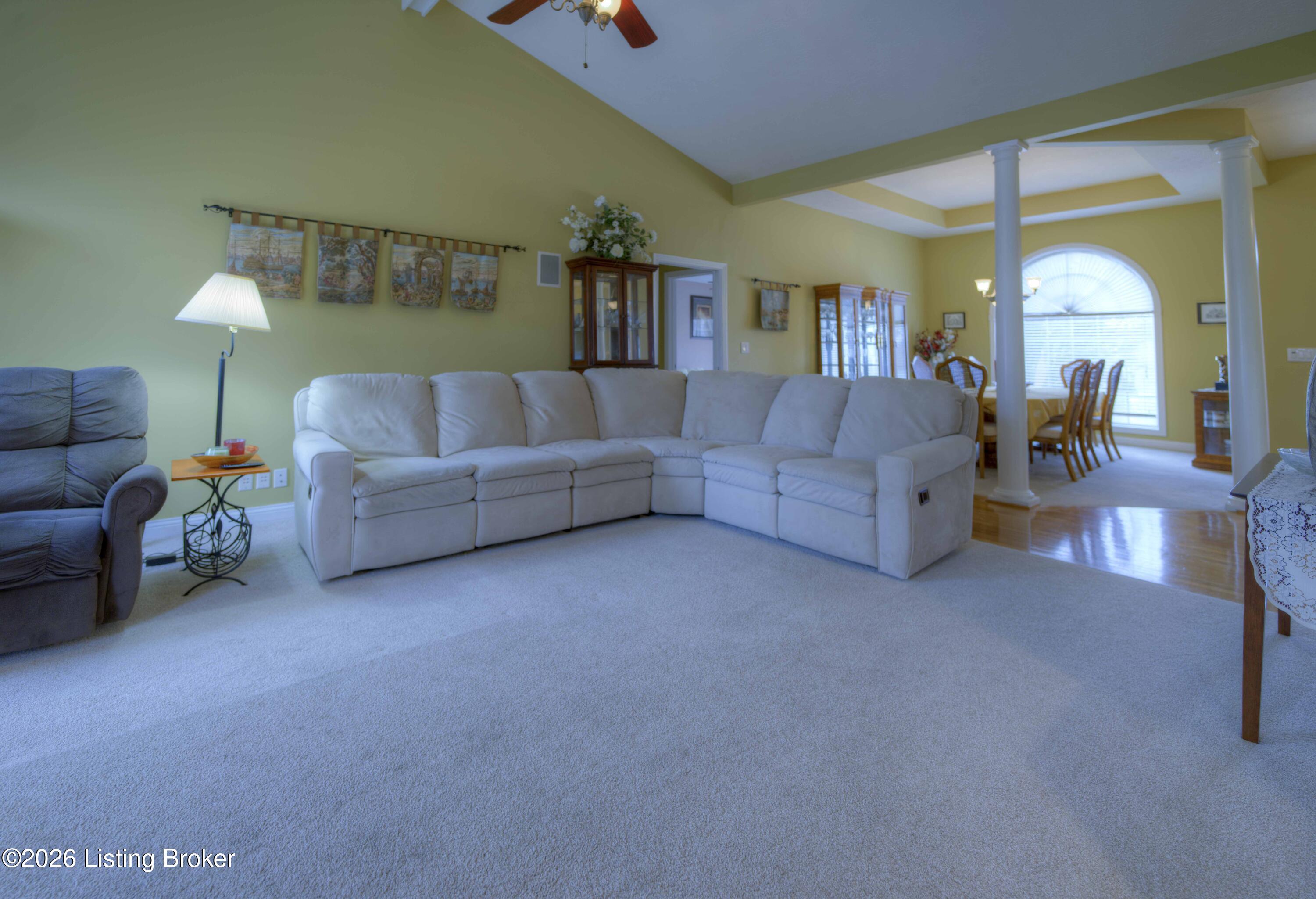 5125 Oaklawn Park Dr Property Photo 3