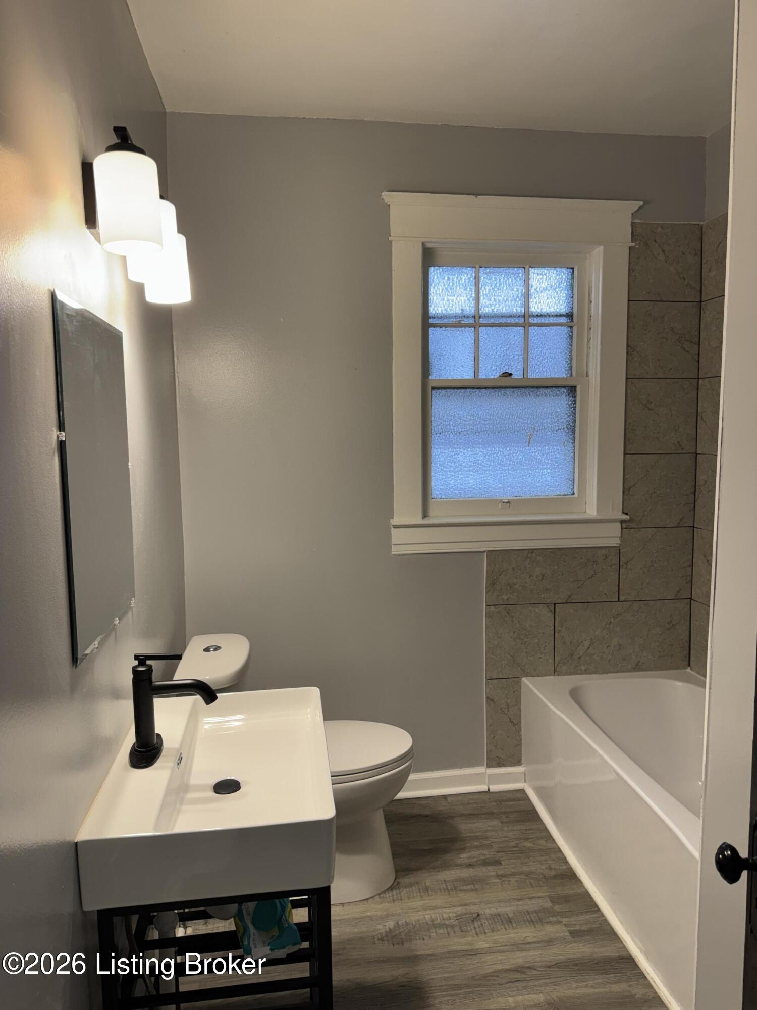 107 N 37th St Property Photo 12