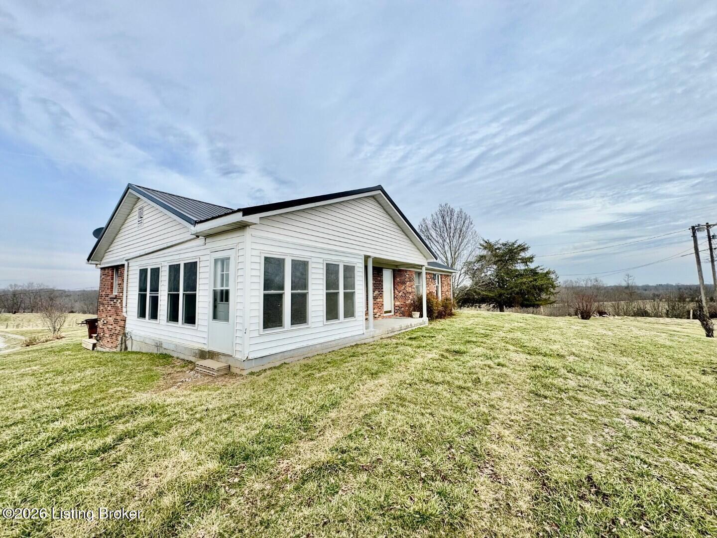 3390 Polin Rd Property Photo 22