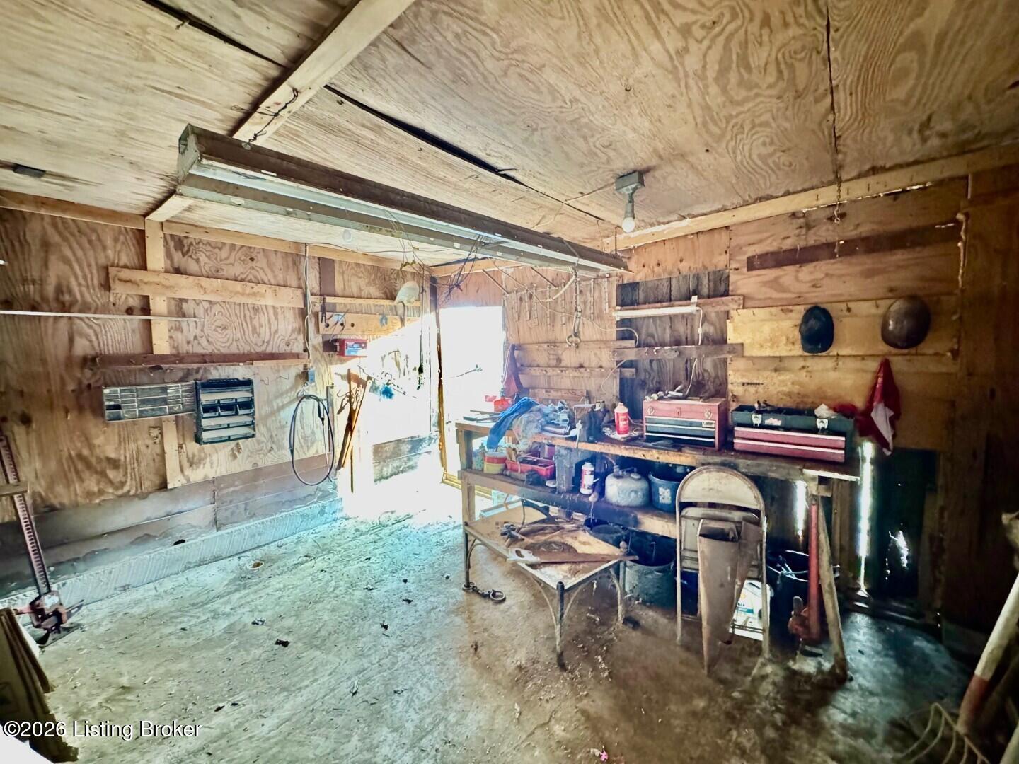 3390 Polin Rd Property Photo 29