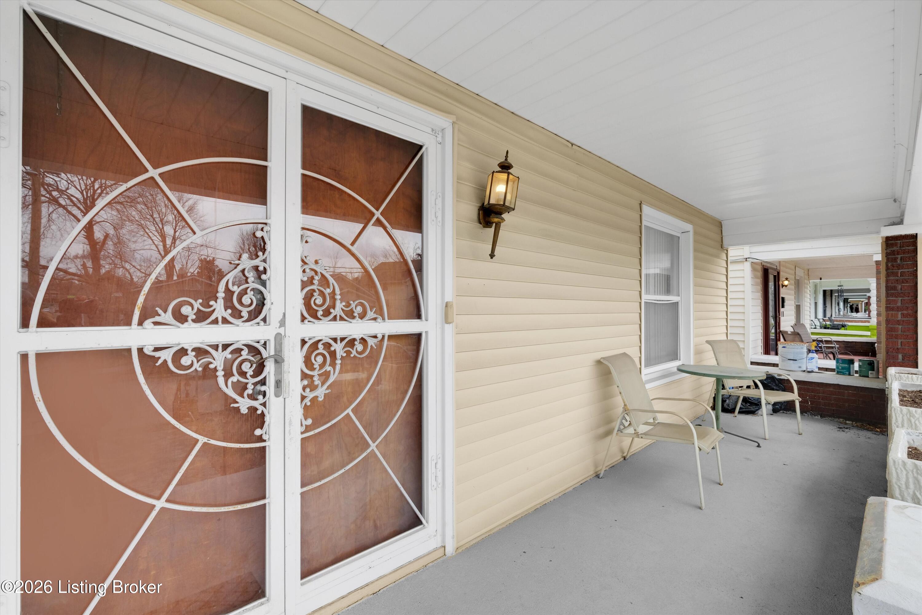 2343 Hale Ave Property Photo 2