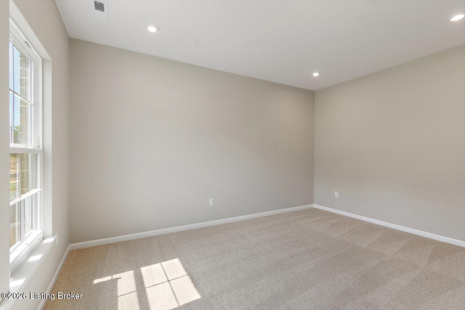 108 Hearthstone Ln Property Photo 12