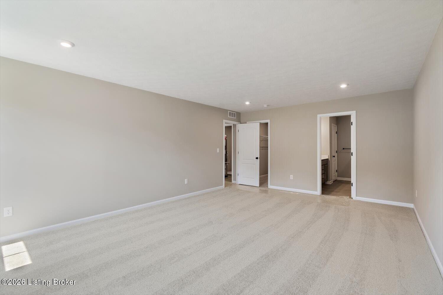 108 Hearthstone Ln Property Photo 16