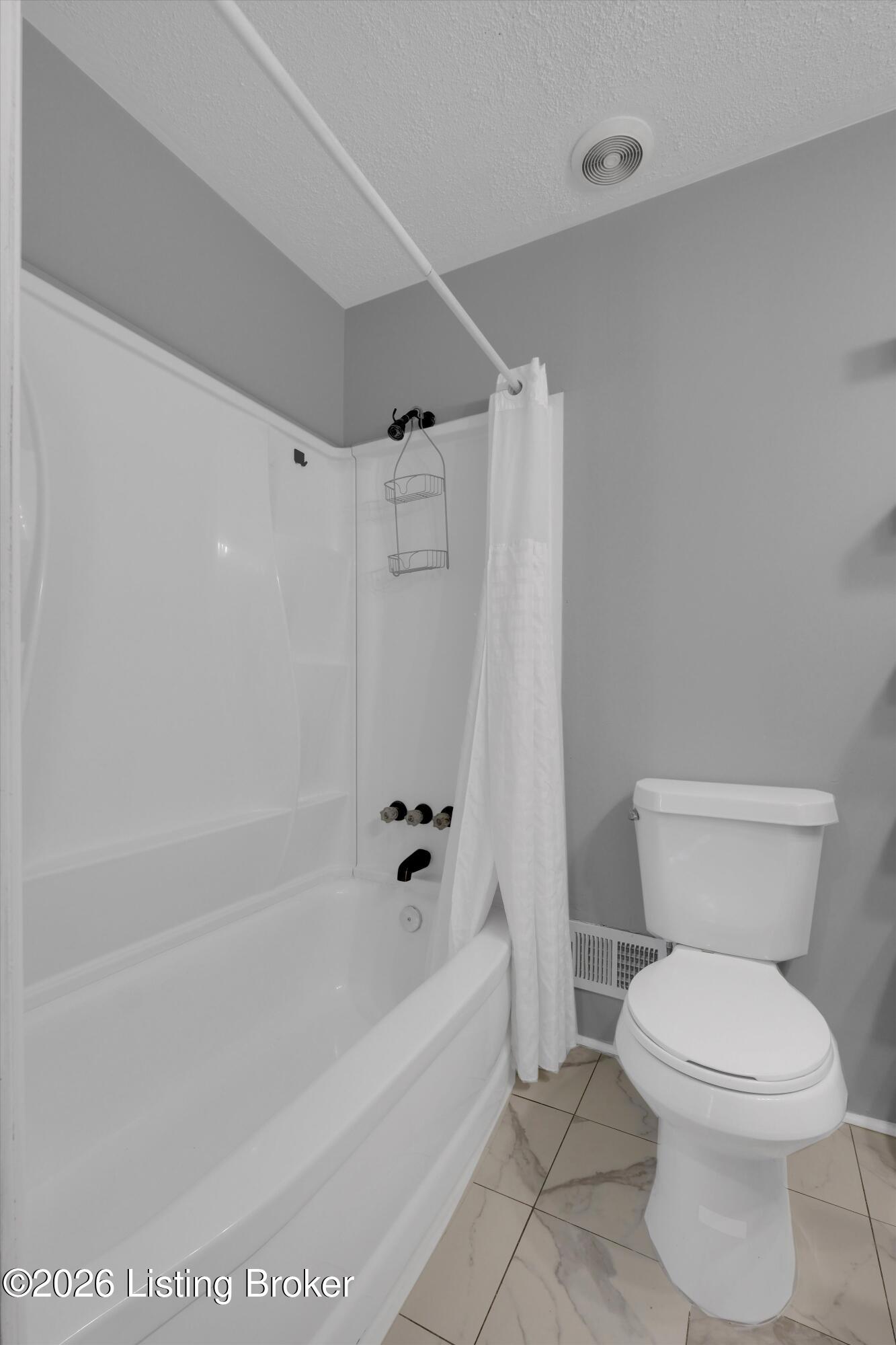 2322 Perth Dr Property Photo 13