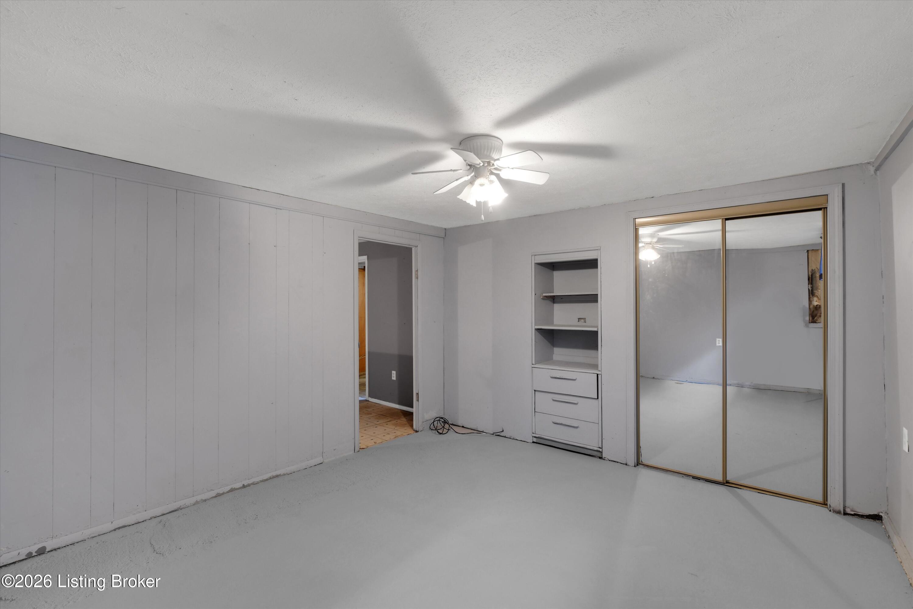 2322 Perth Dr Property Photo 24