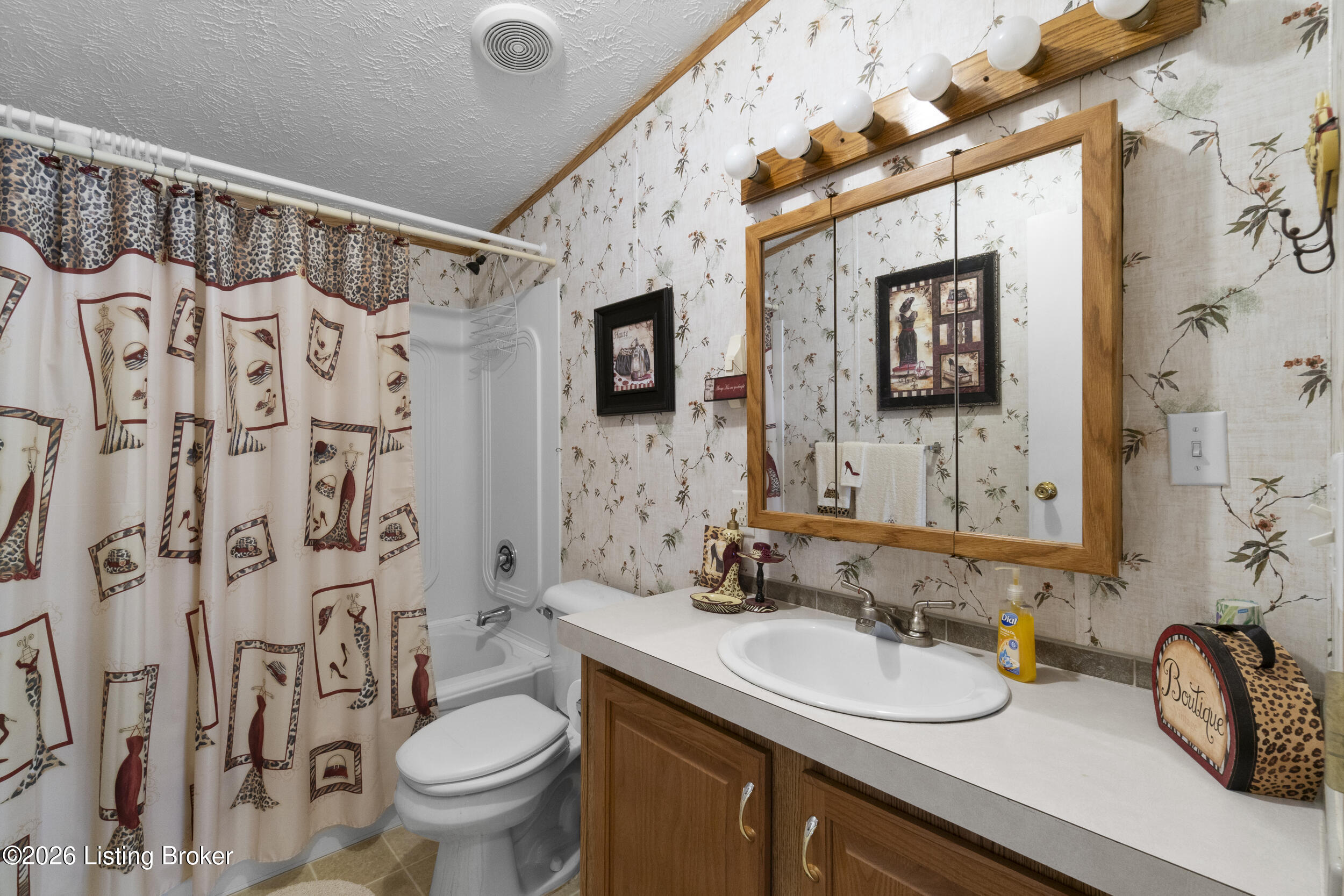 14 Trailwoods Ln Property Photo 32
