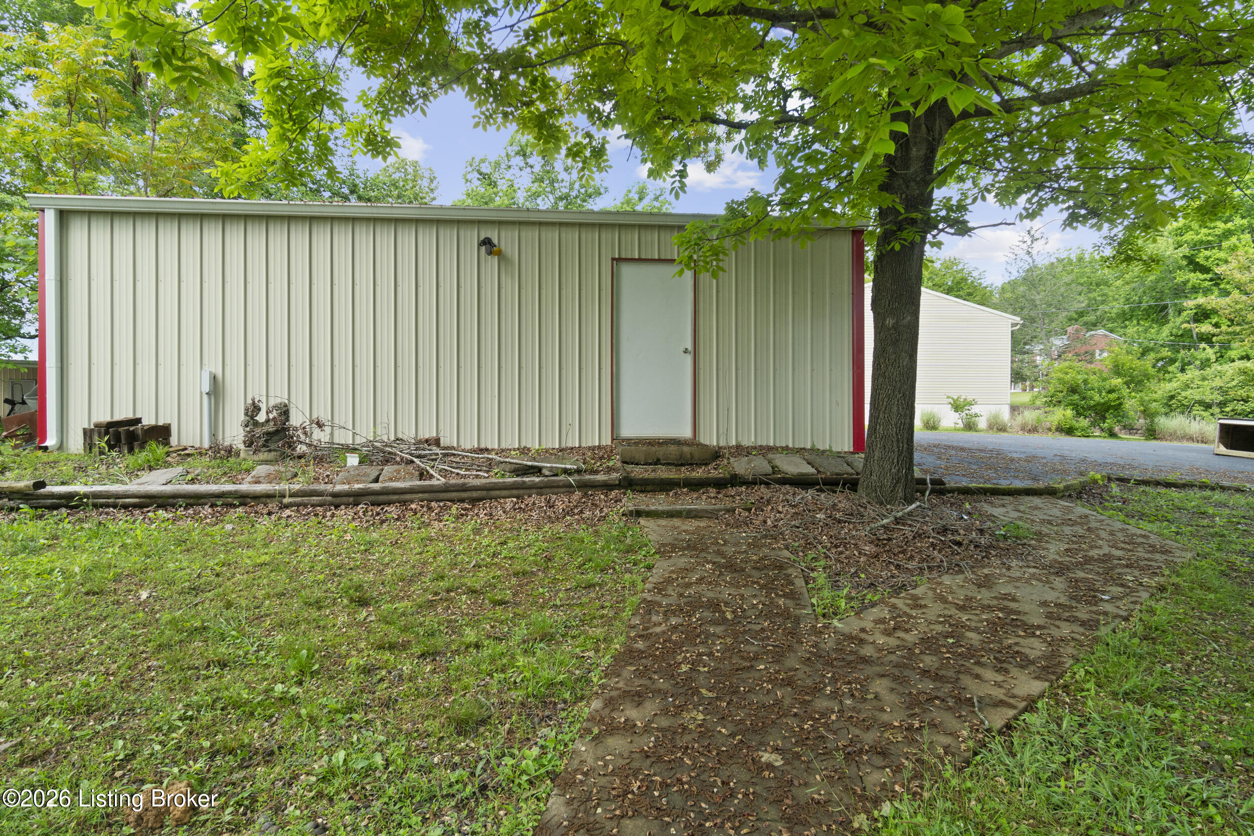 14 Trailwoods Ln Property Photo 37