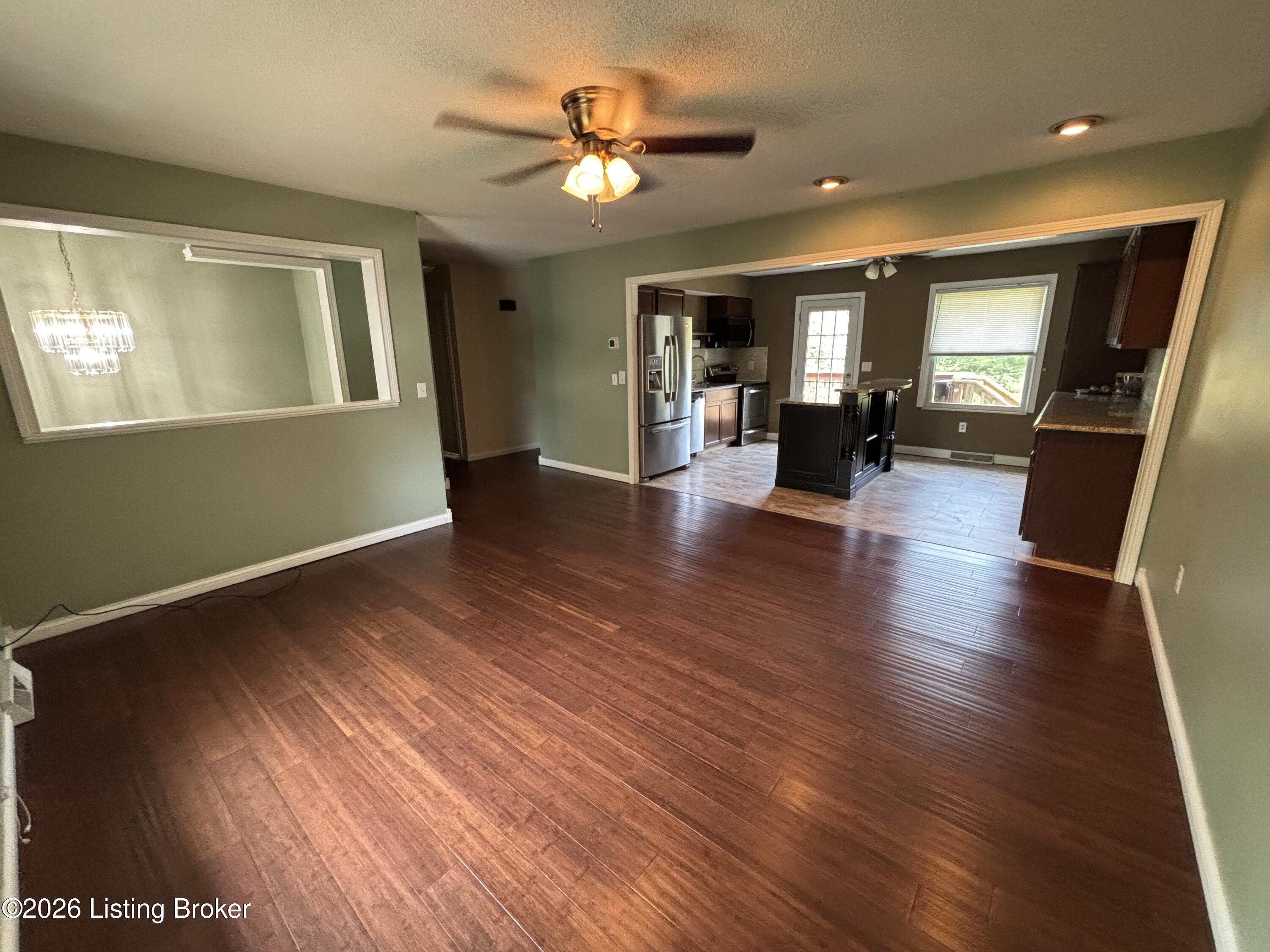 212 Bluegrass Rd Property Photo 10